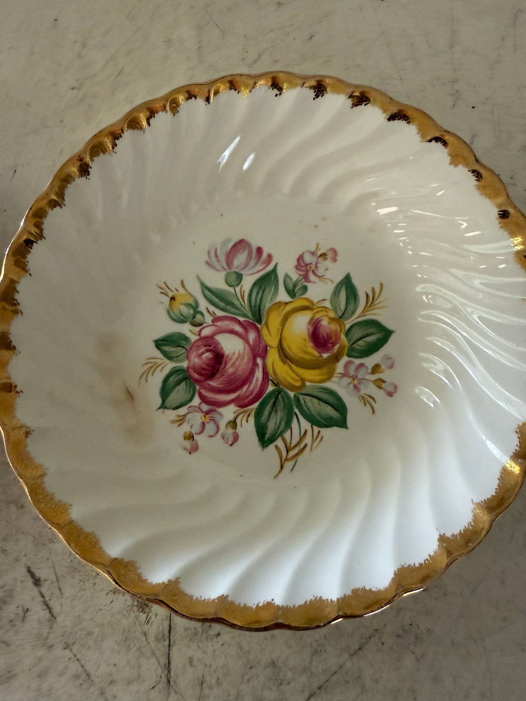 Vintage Royal China Rose Bowl sold individually