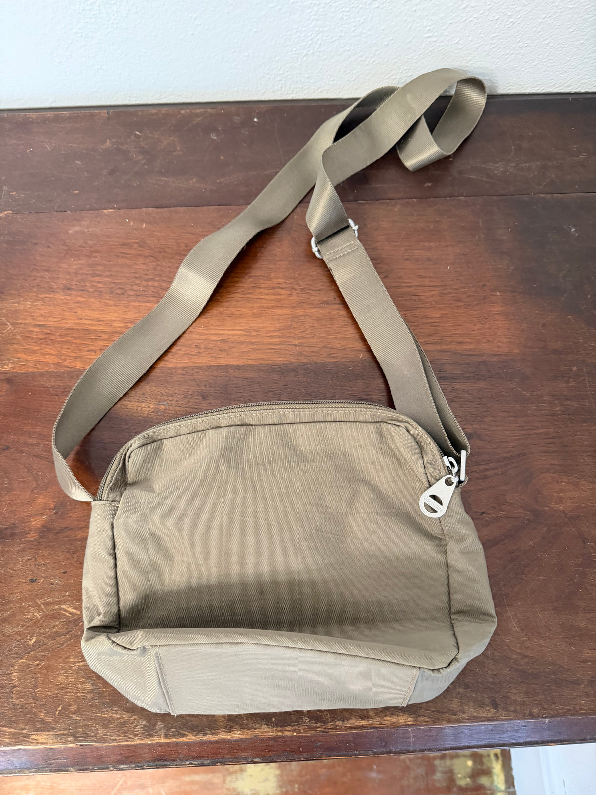 Baggallini Calais Crossbody Bag with Cross Lock Clasp