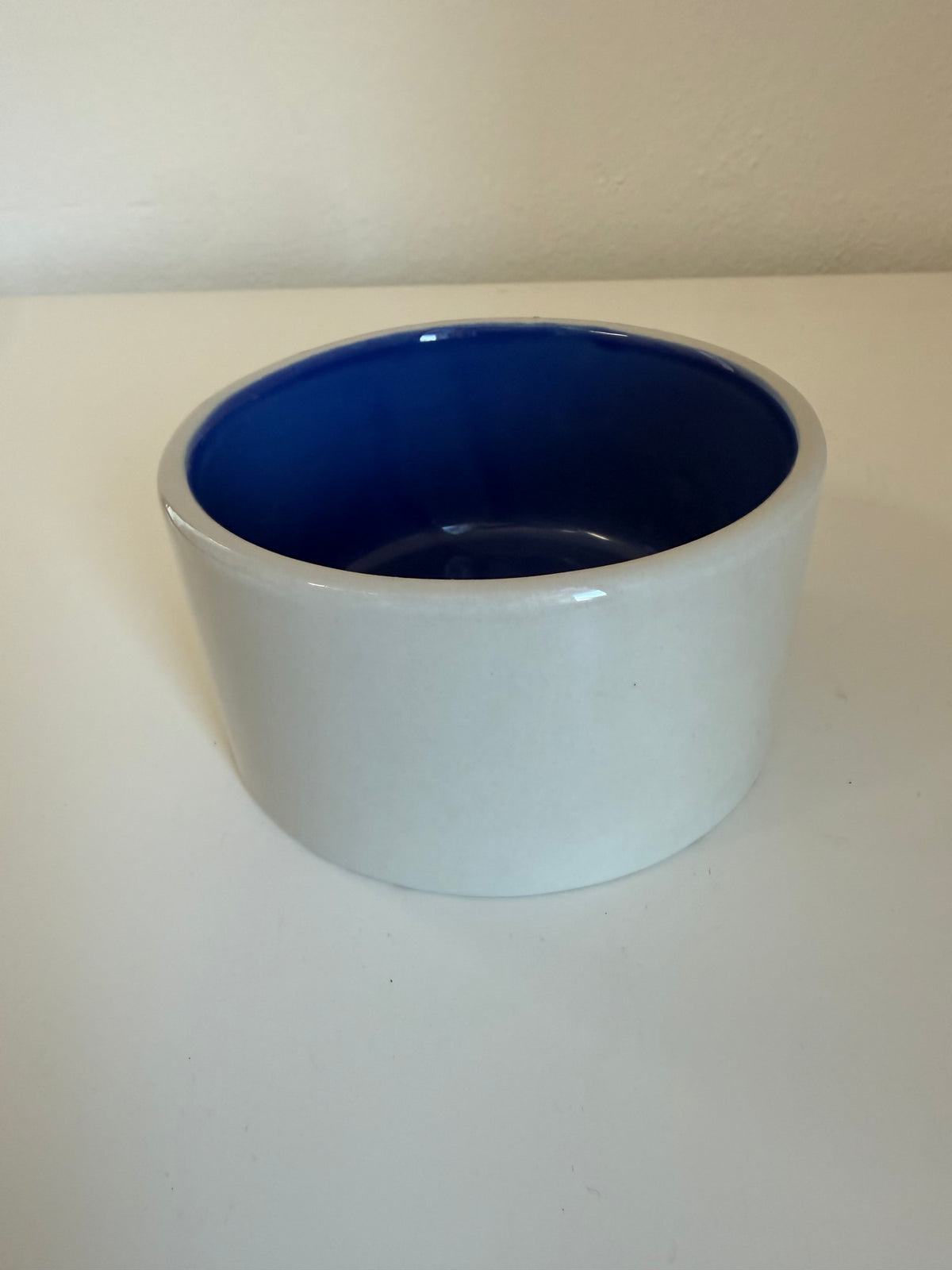 Pet stoneware crock
