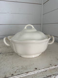 Wedgwood Queens  Shape  Plain Round Covered Vegetable Dish