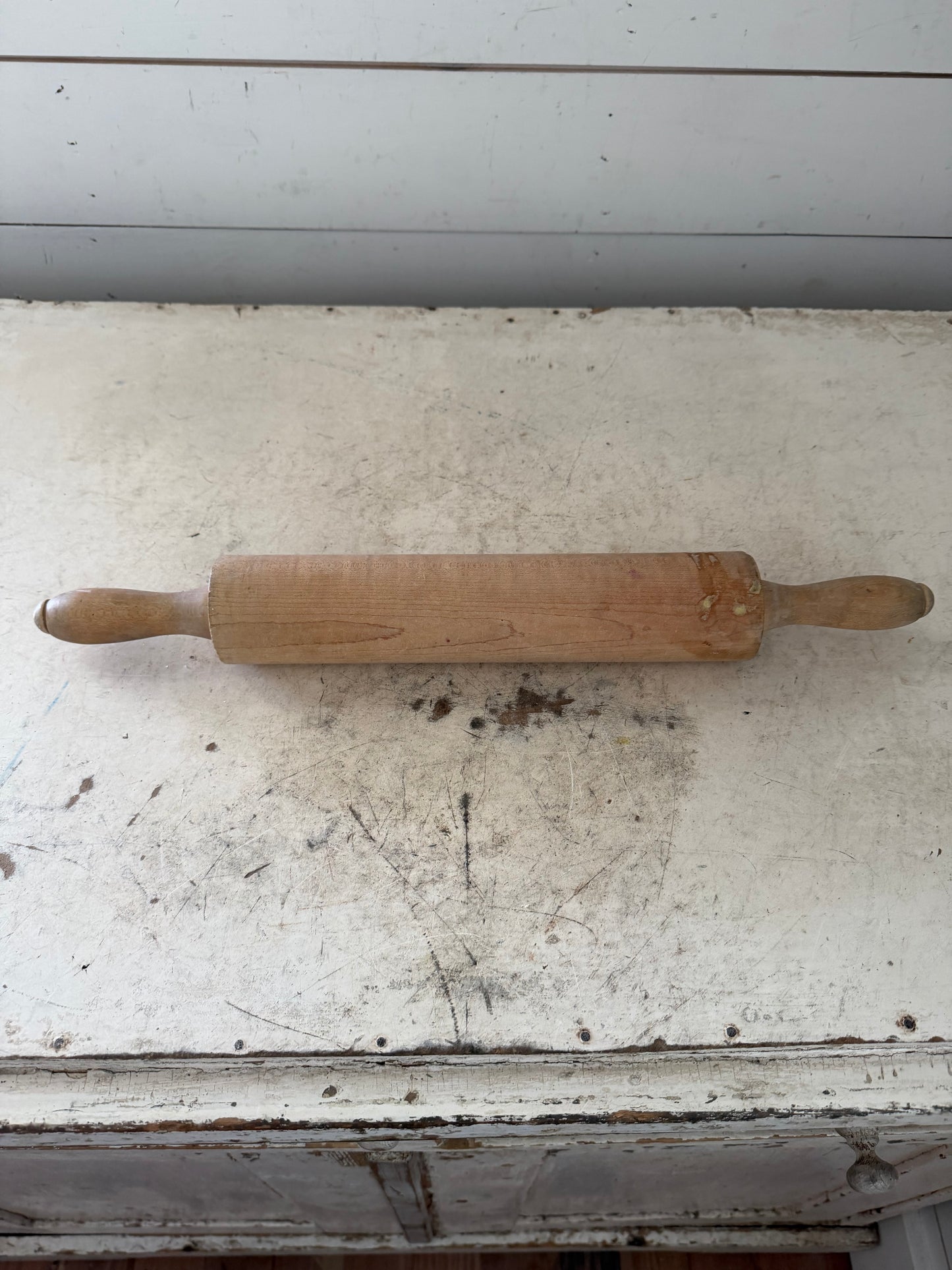 Vintage - classic wooden rolling pin