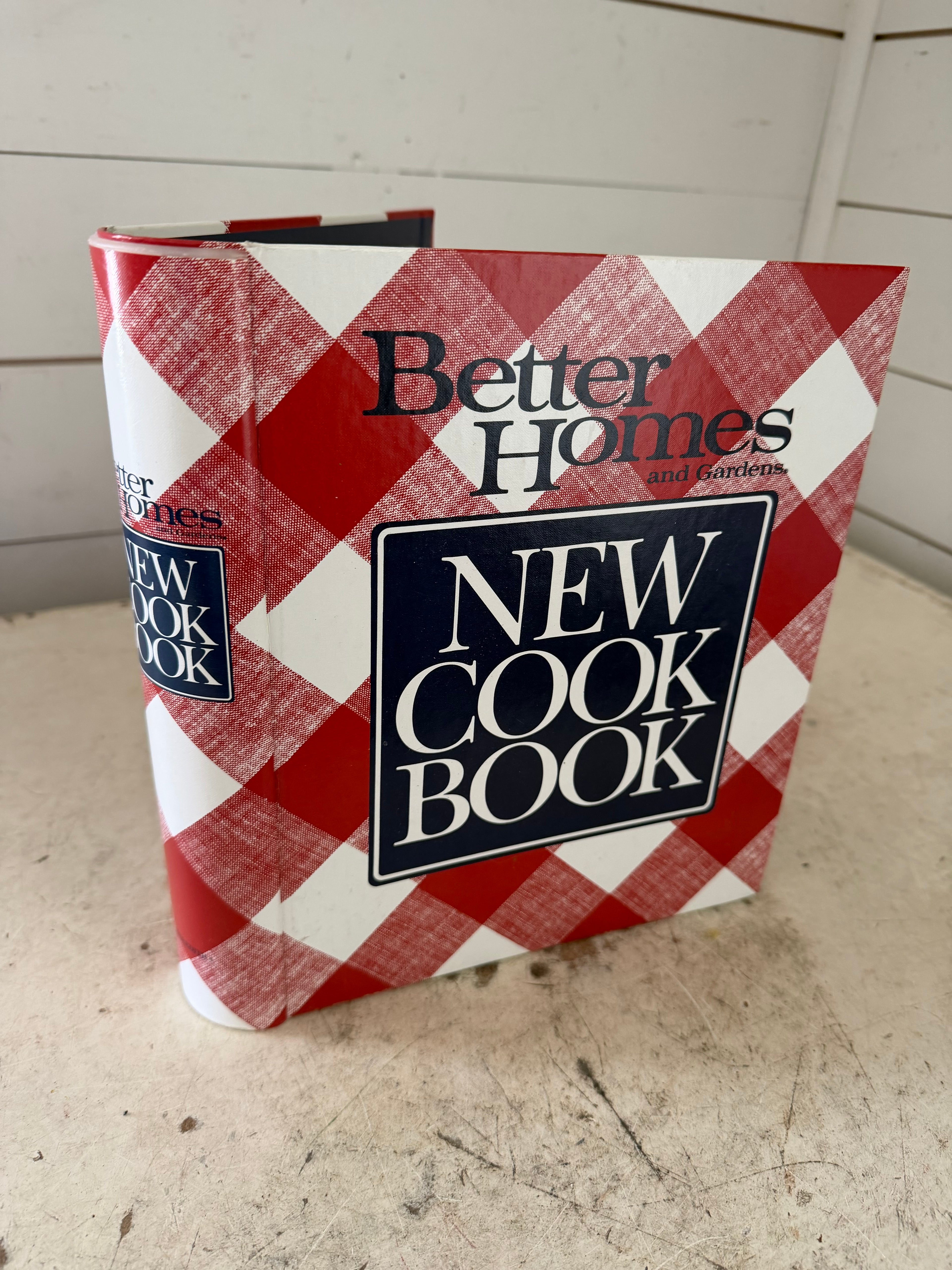 Better Homes & Gardens new cookbook 10th edition