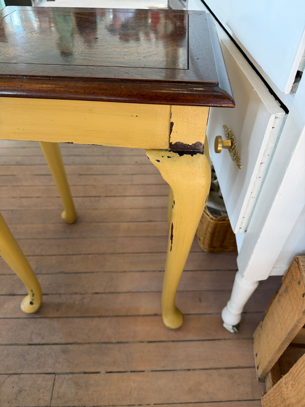 Vintage Queen Ann Style End Table - chippy milk paint 22” tall
