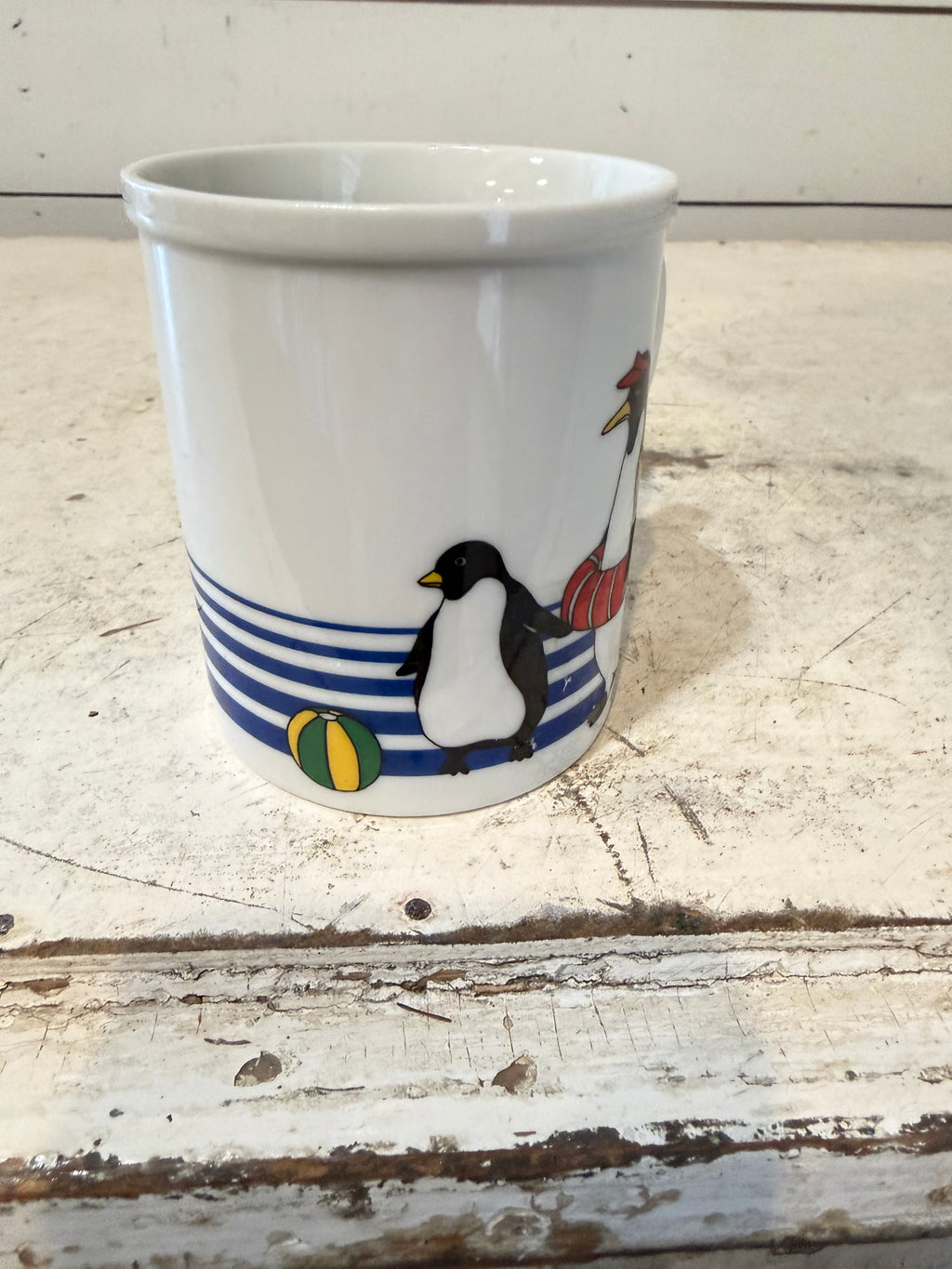 Vintage Cartoon Penguin mug - Blue Stripes