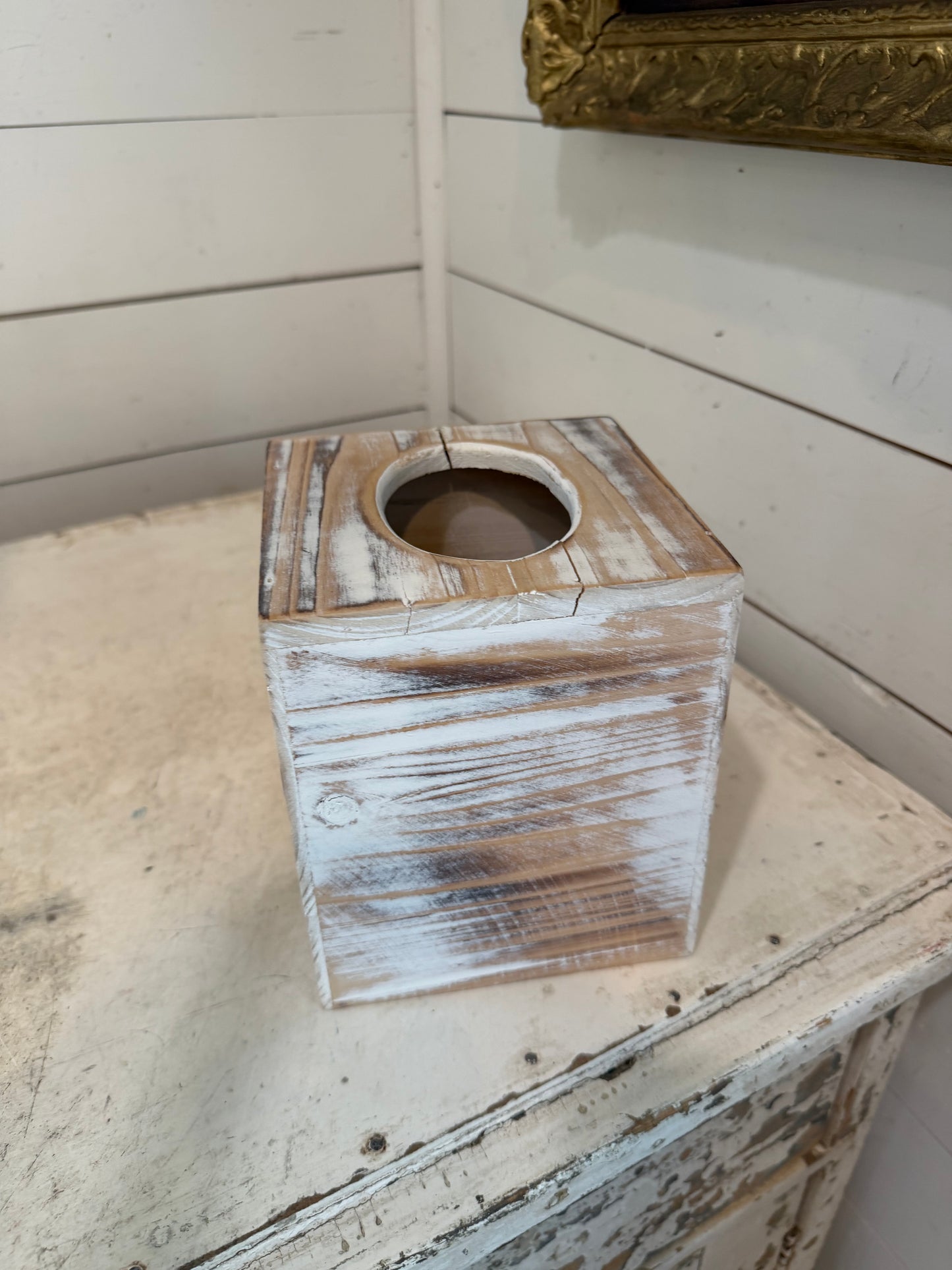 tissue box holder will get makeover