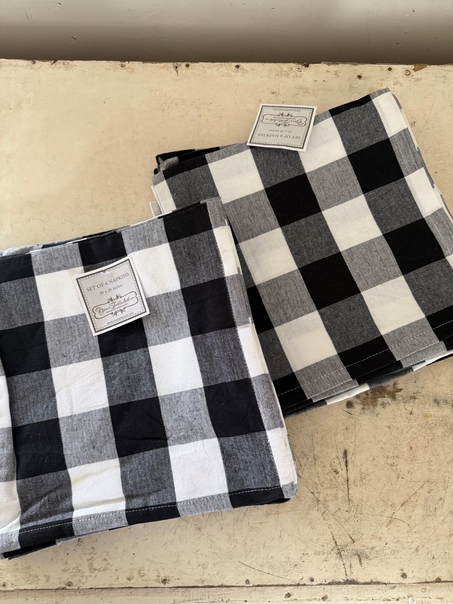 Set of six buffalo plaid cloth napkins