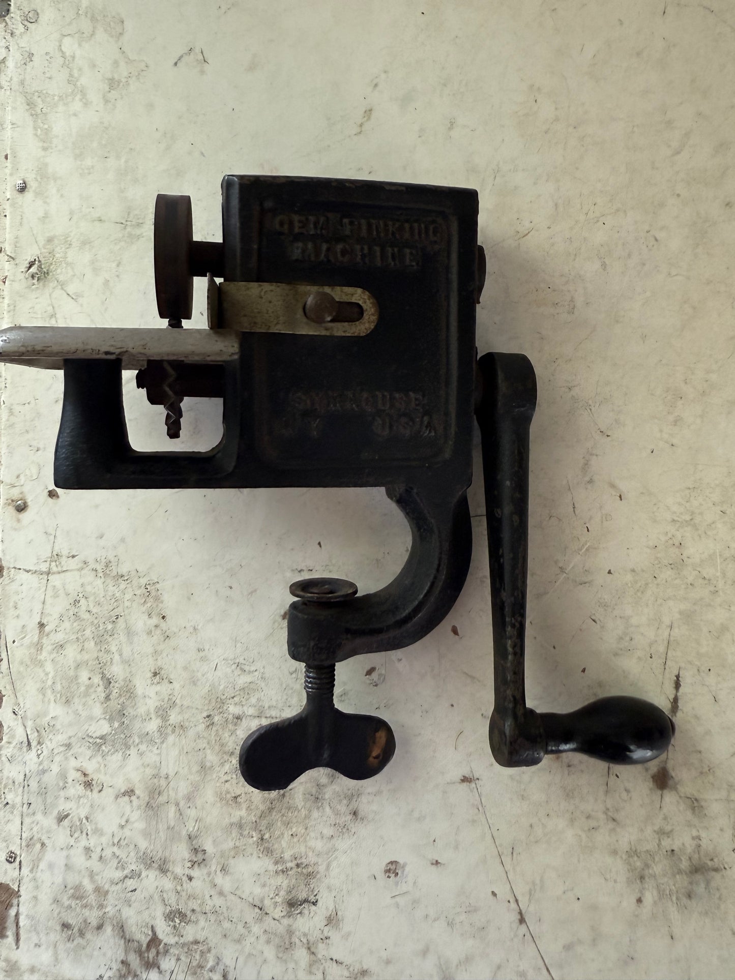 “The Gem” Antique Pinking Machine - Cast Iron