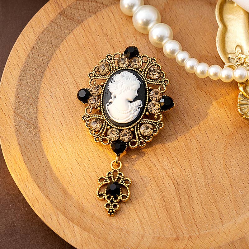 Vintage Beauty Portrait Cameo Brooch