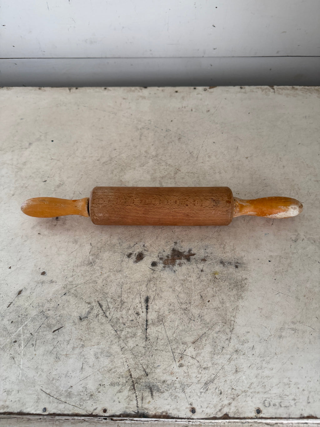 Medium Vintage Rolling pin With Turned Handles