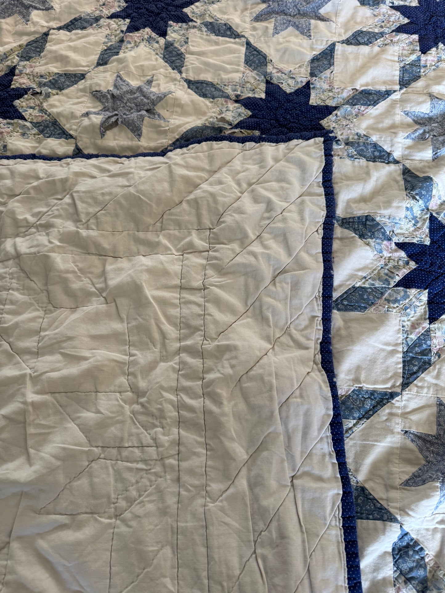 Full Size Blue Star Pieced Quilt - perfectly shabby faded and worn