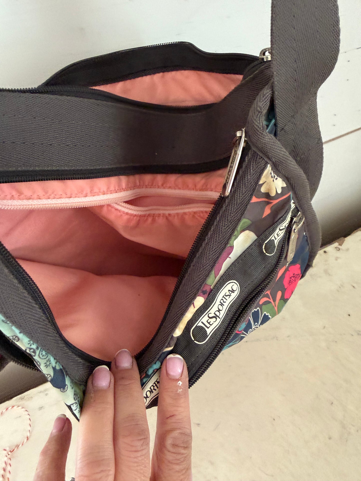 Lesportsac everyday Crossbody purse