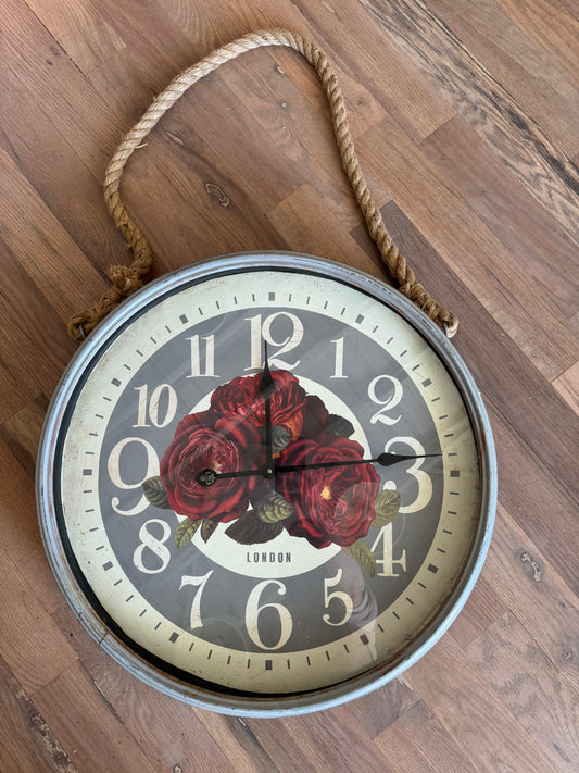 Oversized Rose Clock