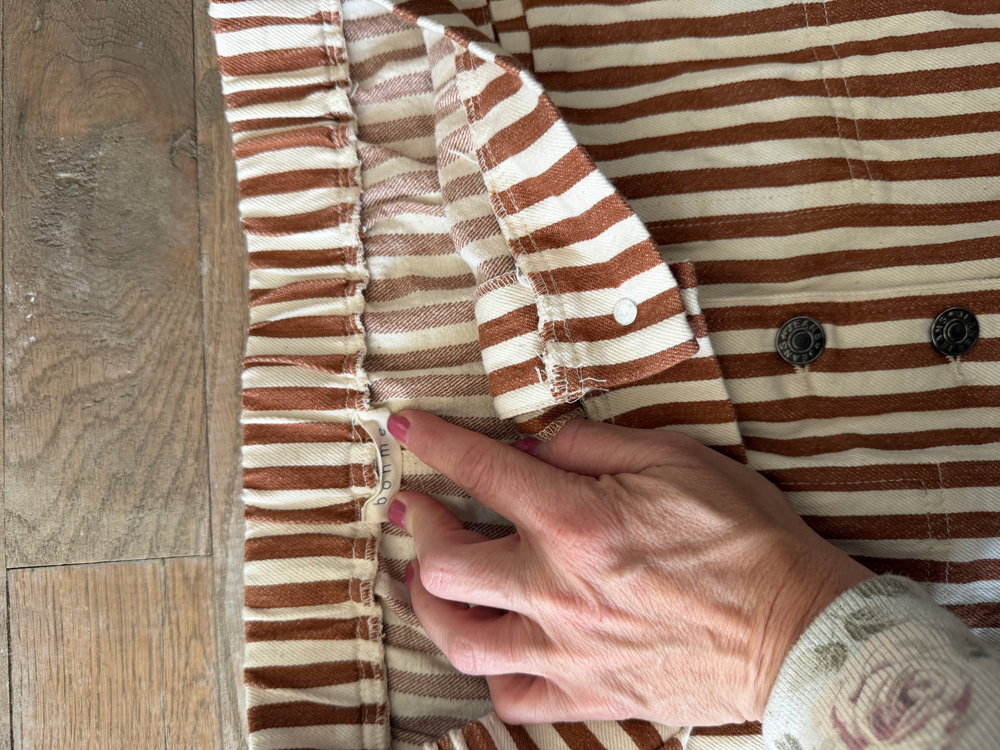 Boeme knee length striped skirt, medium