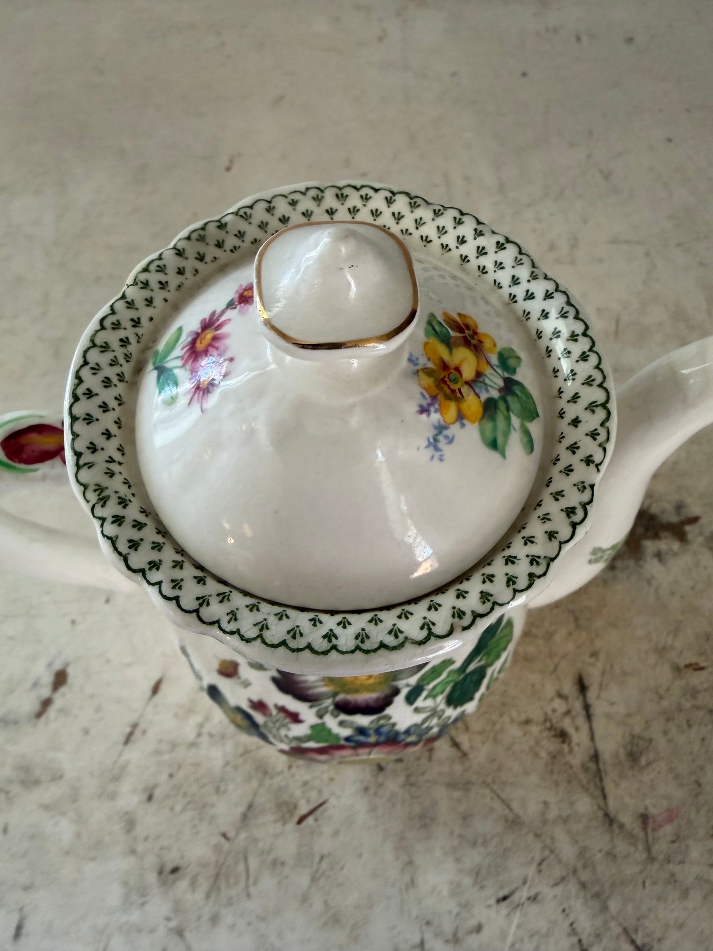 Mason's Paynsley Patt Green Multicolour coffee pot - has small chip