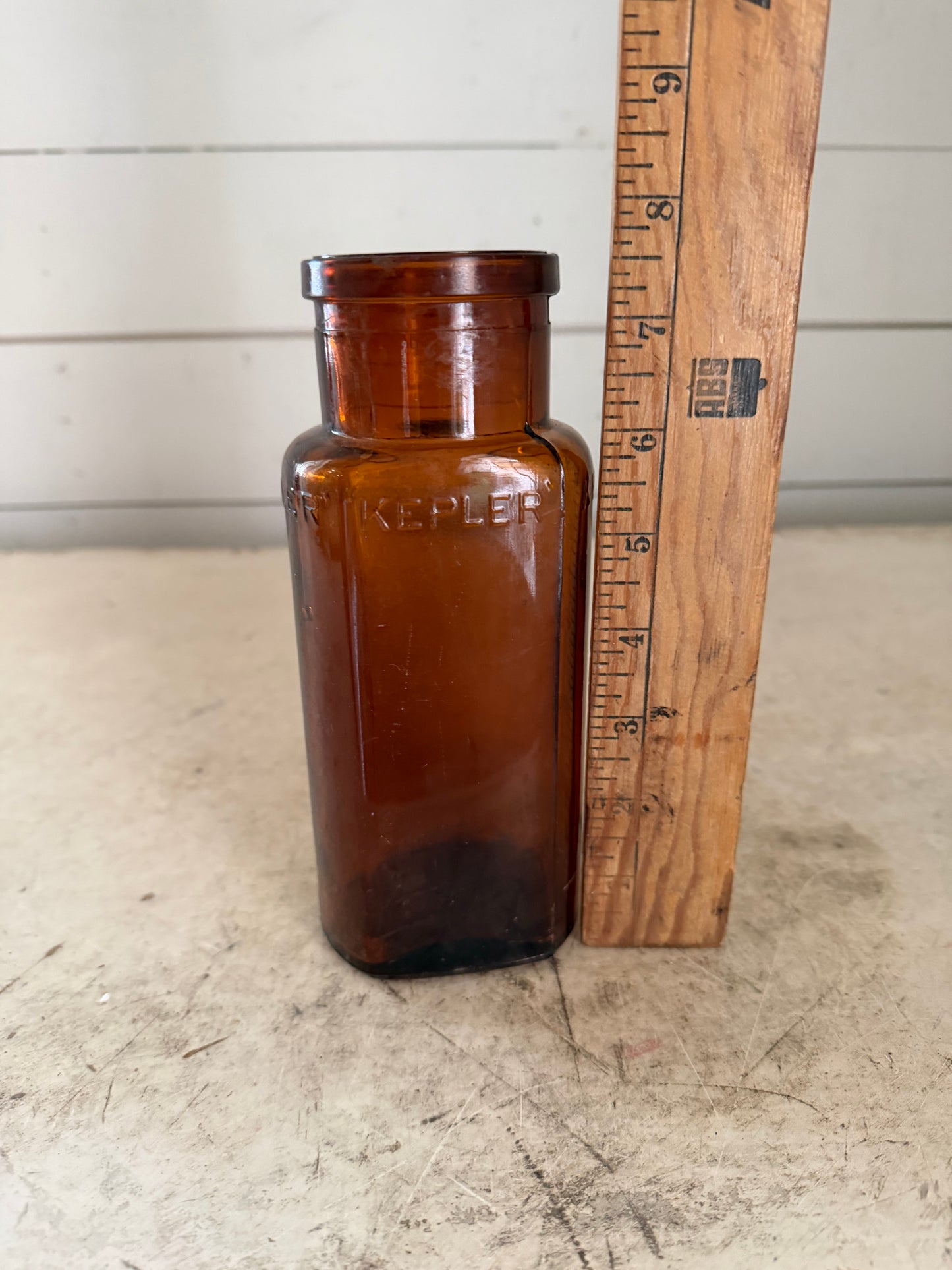 Kepler Malt Extract “Welcome Chemical Works” antique Amber Bottle