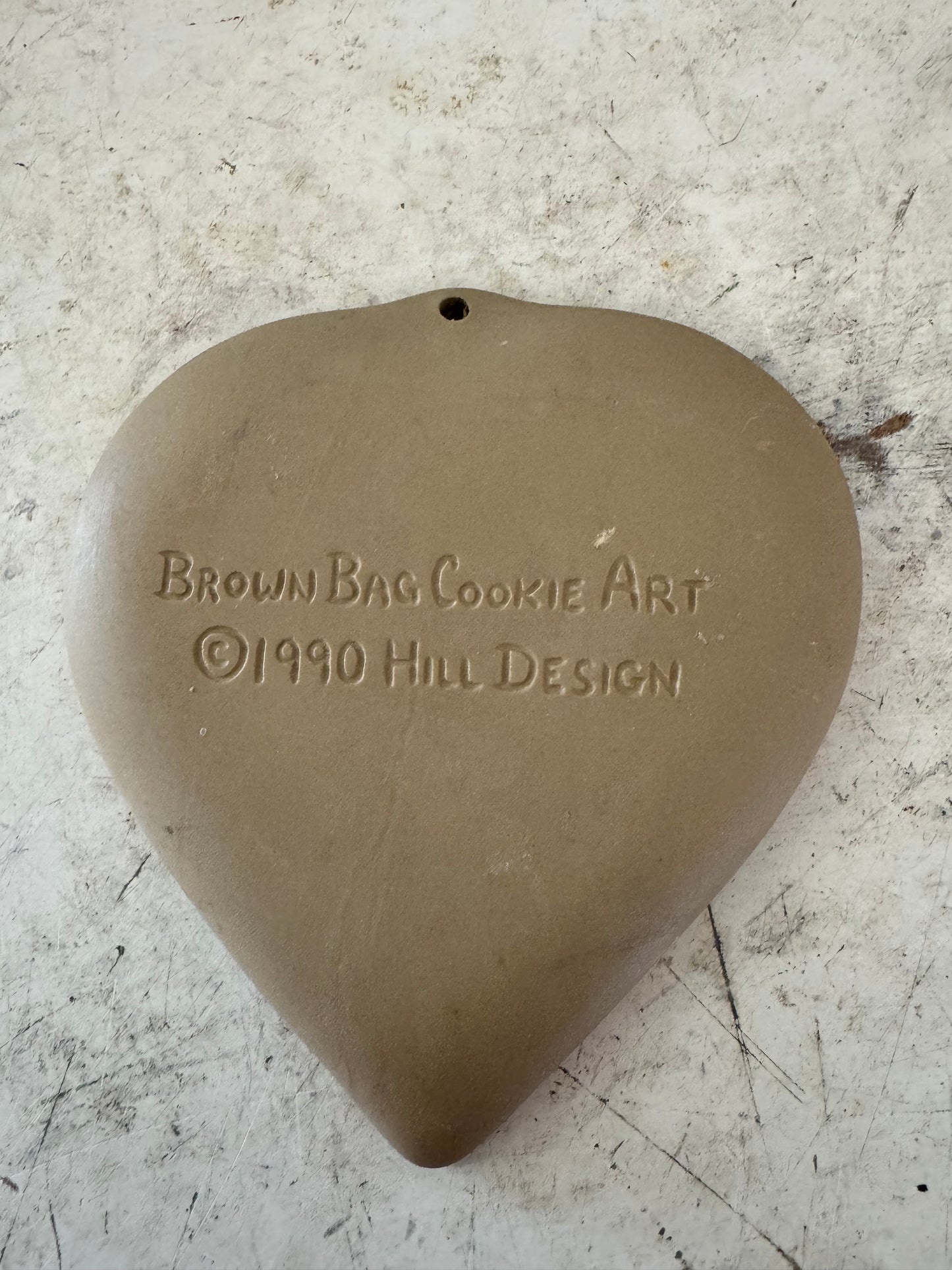 Brown Bag Mould Heart with bee