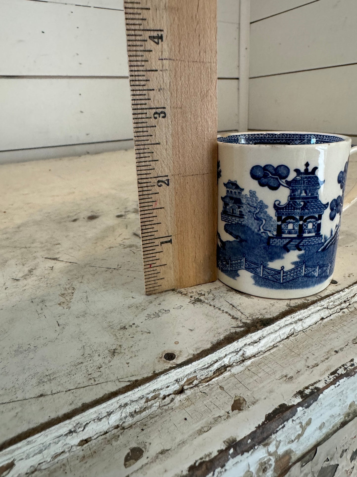 Wedgewood Espresso Mug - Willow pattern