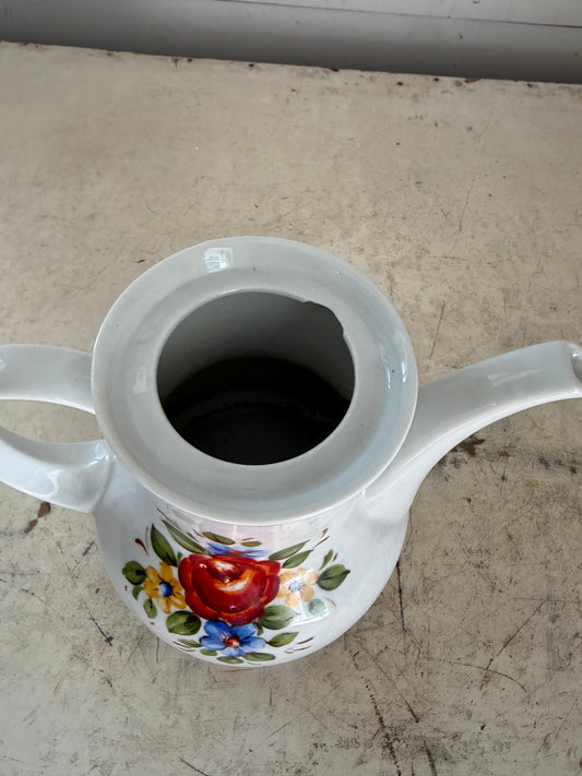 Winterling Röslau Bavaria Pitcher - Missing Lid Has Chip in lip