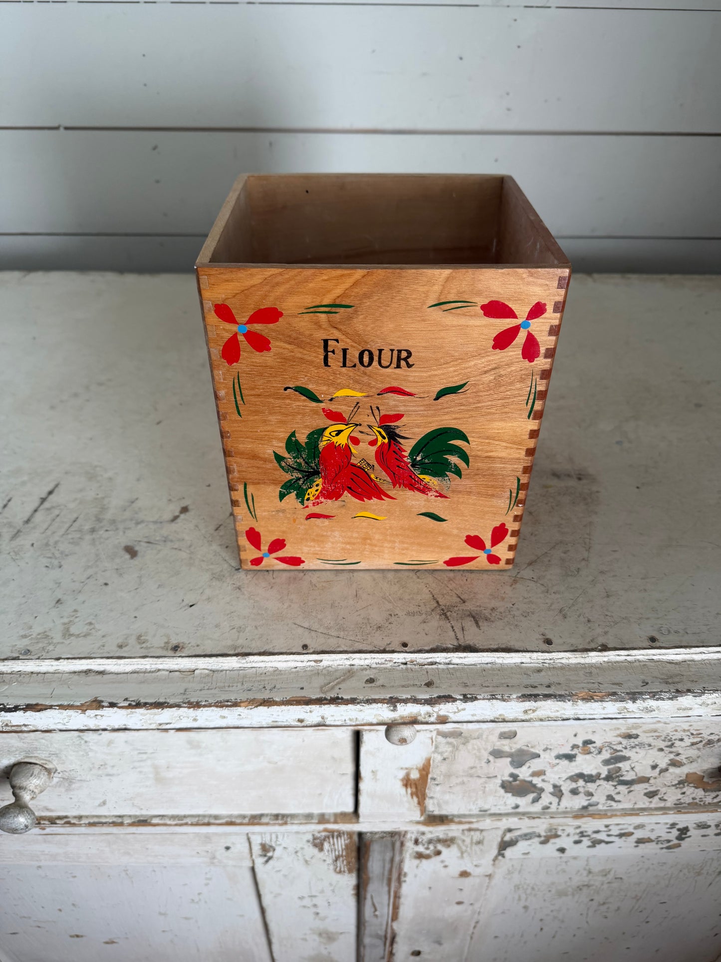 Medium size wooden canister missing the lid