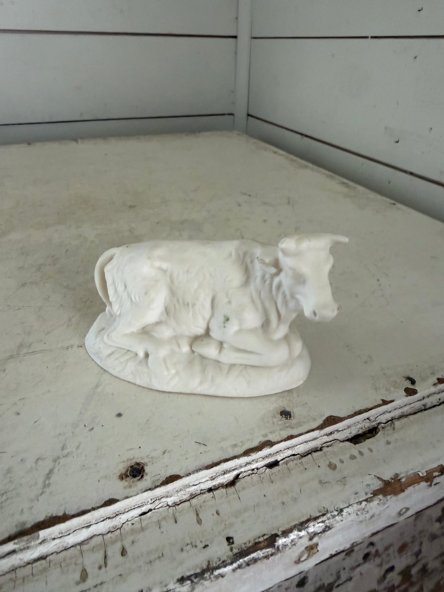 Vintage Atlantic Mold Unpainted Bisque Ceramic Nativity Figurine Cow