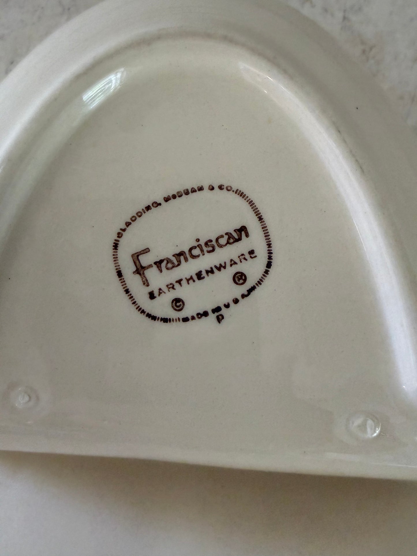 Vintage Franciscan Apple divided oval vegetable bowl