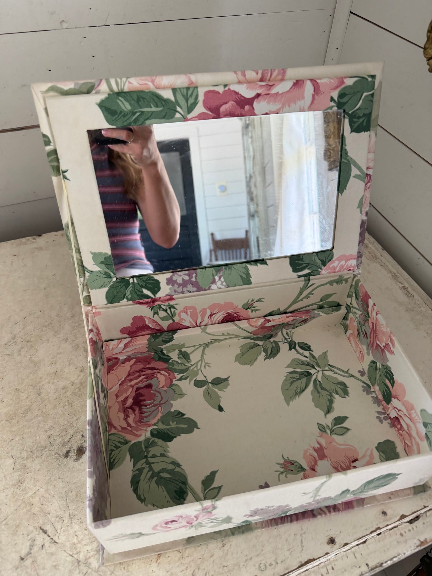Floral Jewelry Boxed - Lined