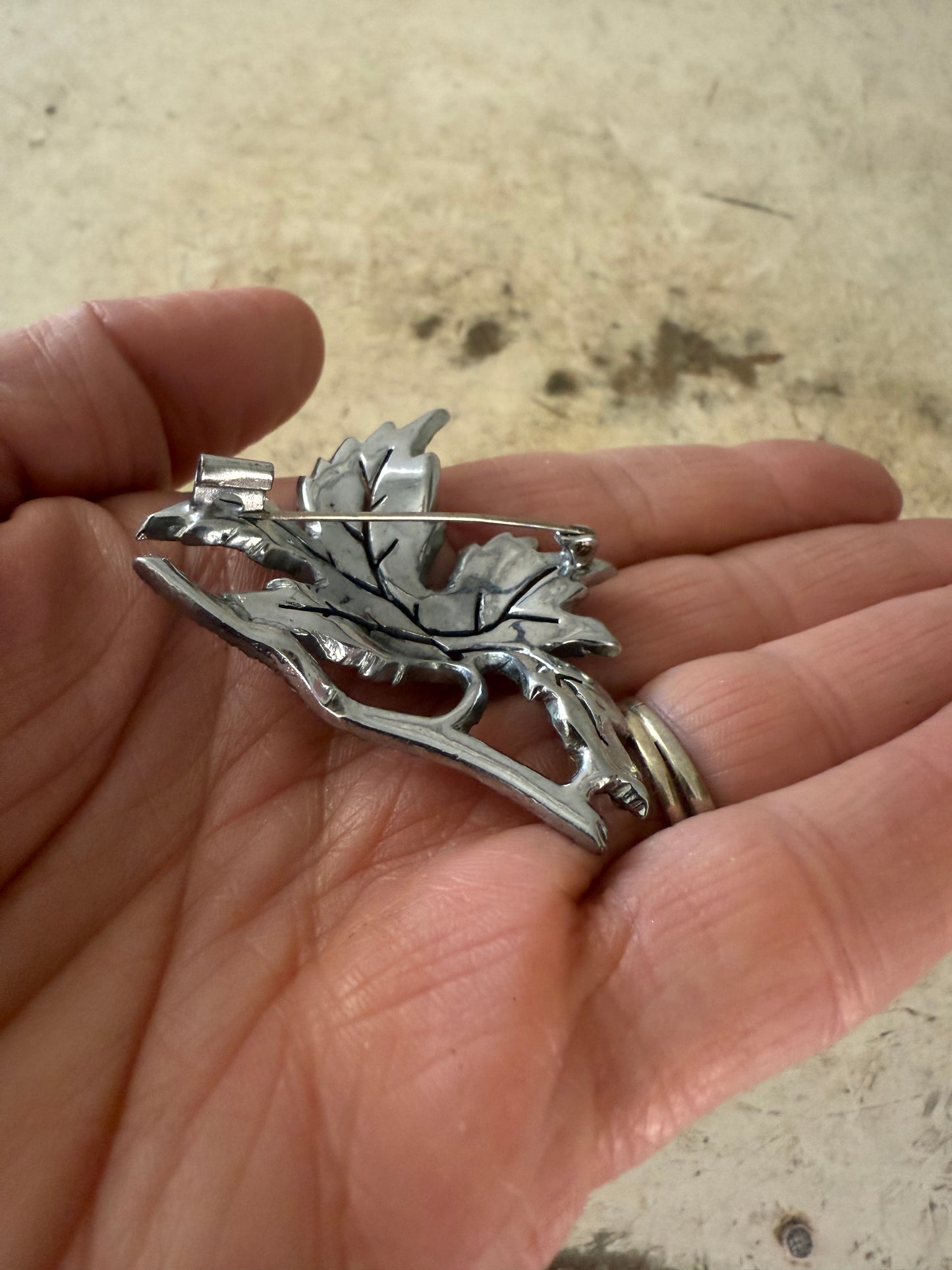 Art Nouveau rhinestone leaf brooch - as is