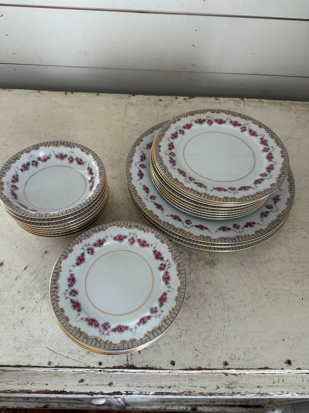 Noritake RIDGEWOOD #5201 China  Sold Individually