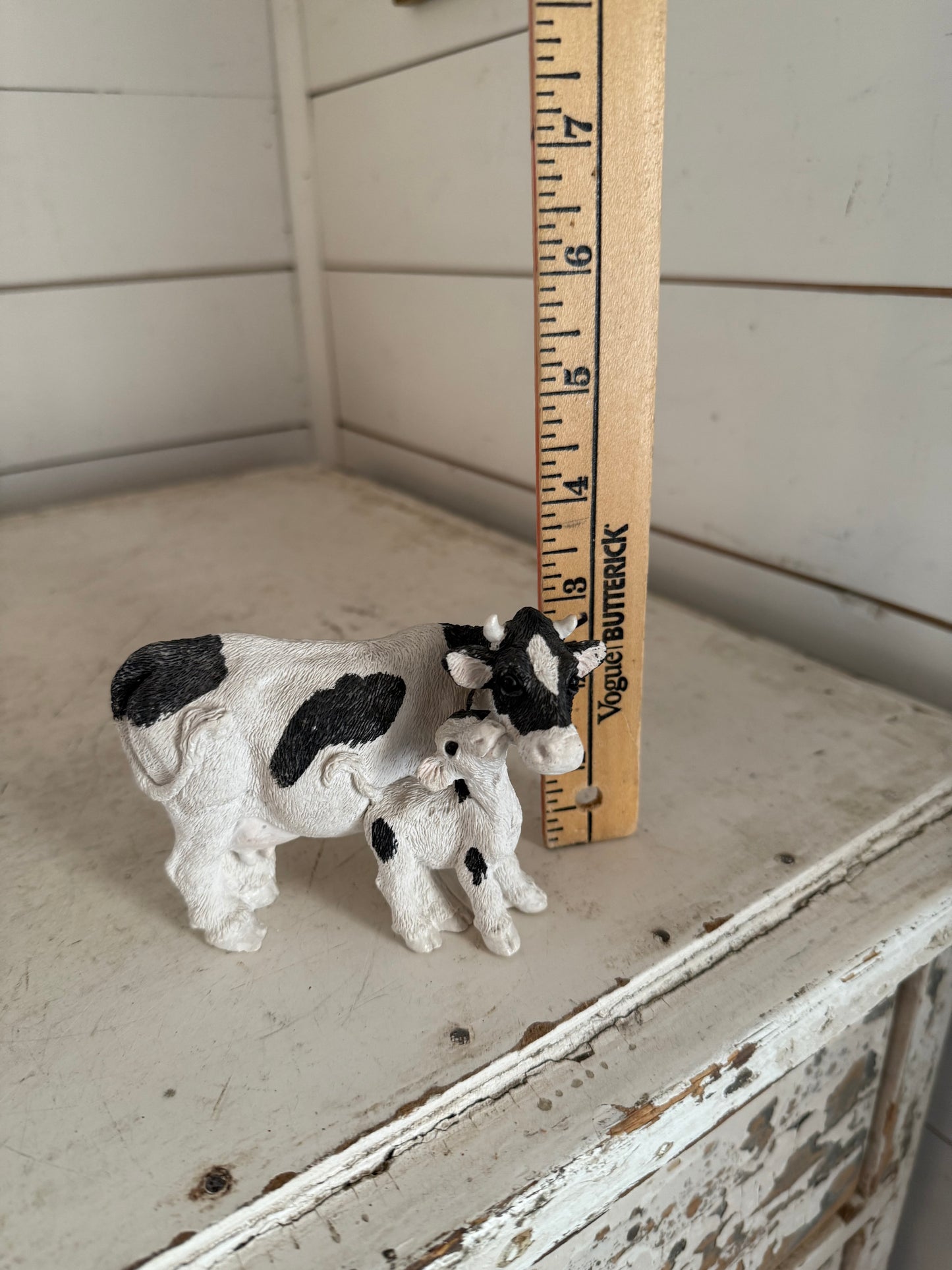 Vintage Stone Critters Holstein COW and CALF SC-337 Black & White Cow Figure