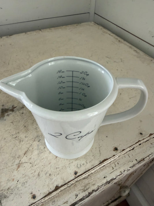 2 cups measuring pitcher