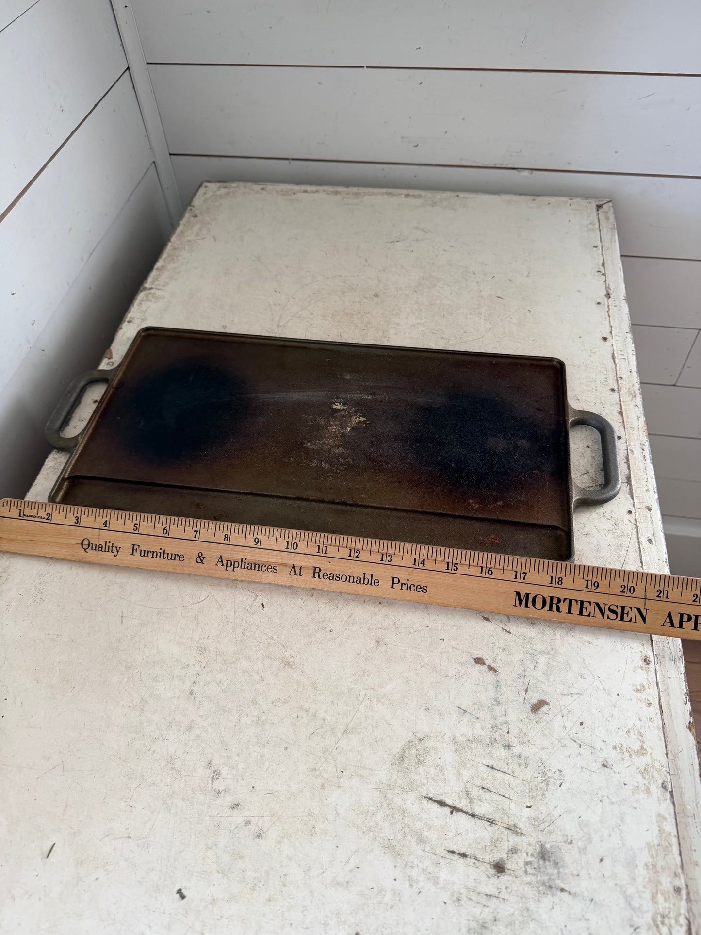 Lodge Cast Iron Grid/Iron 7G12 - Will get Cleaned and Re-seasoned