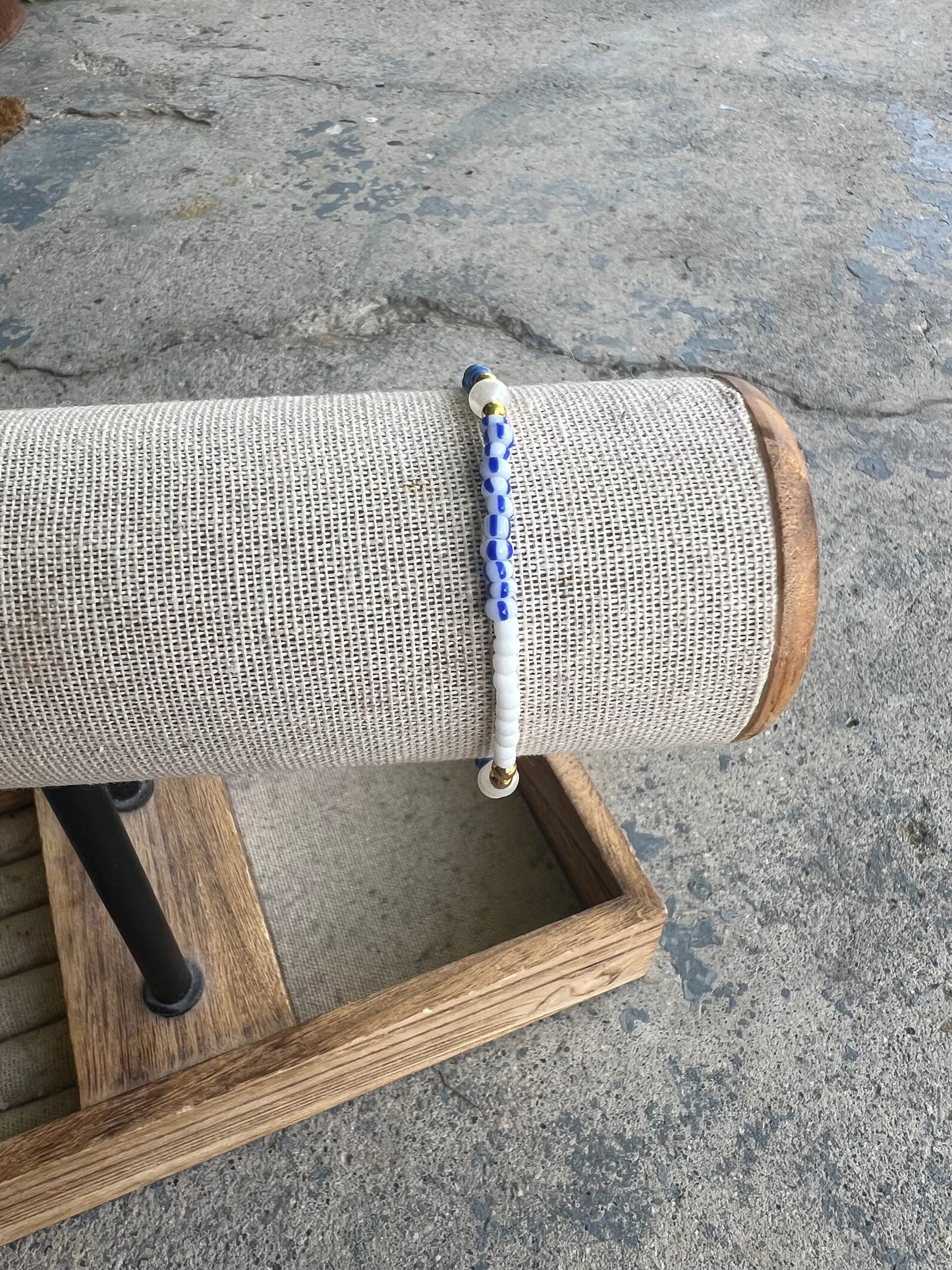 Blue and gold pearl handmade beaded bracelet