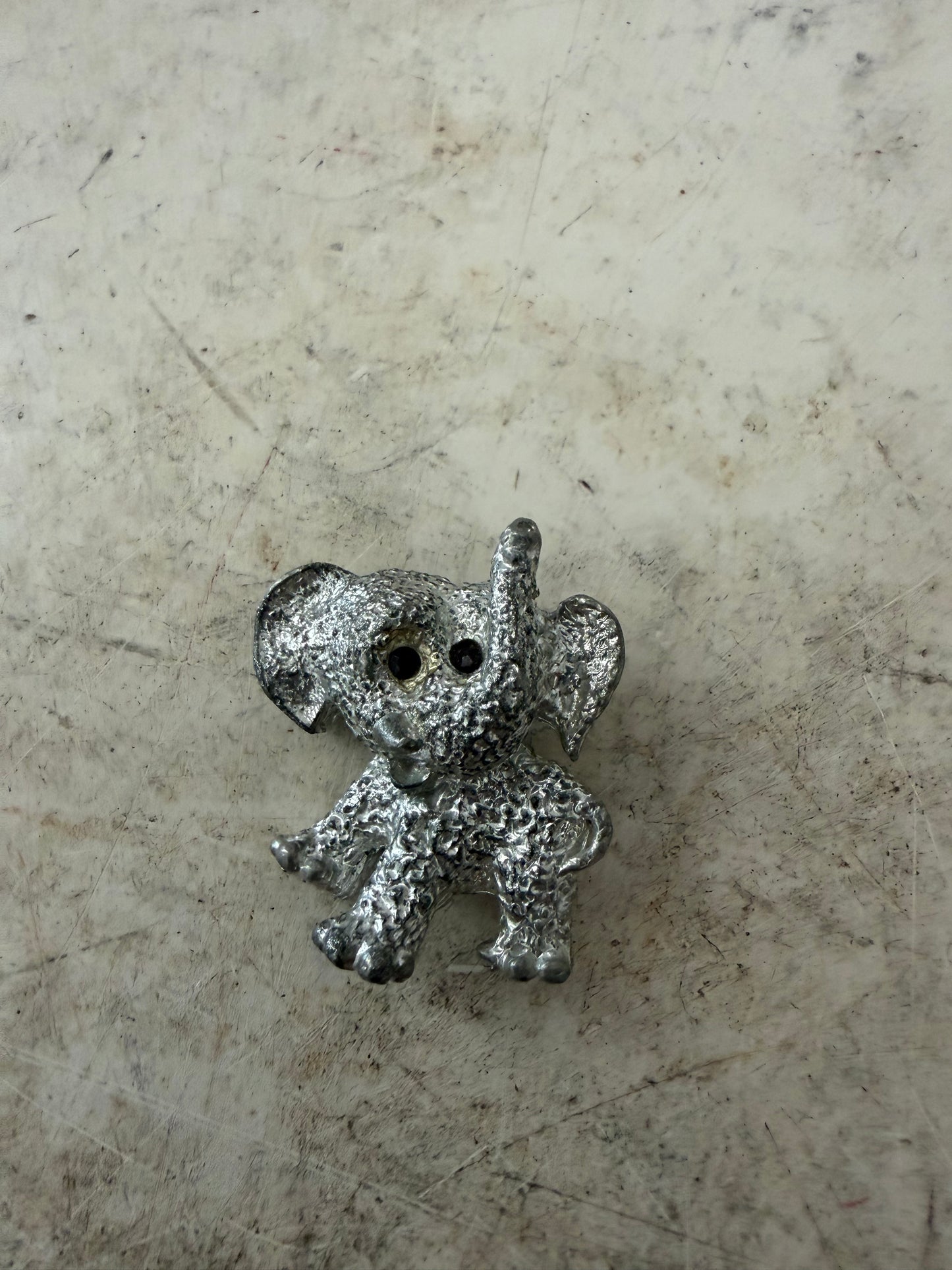 Silver Tone Small Elephant with Rhinestone Eyes Pin / Brooch