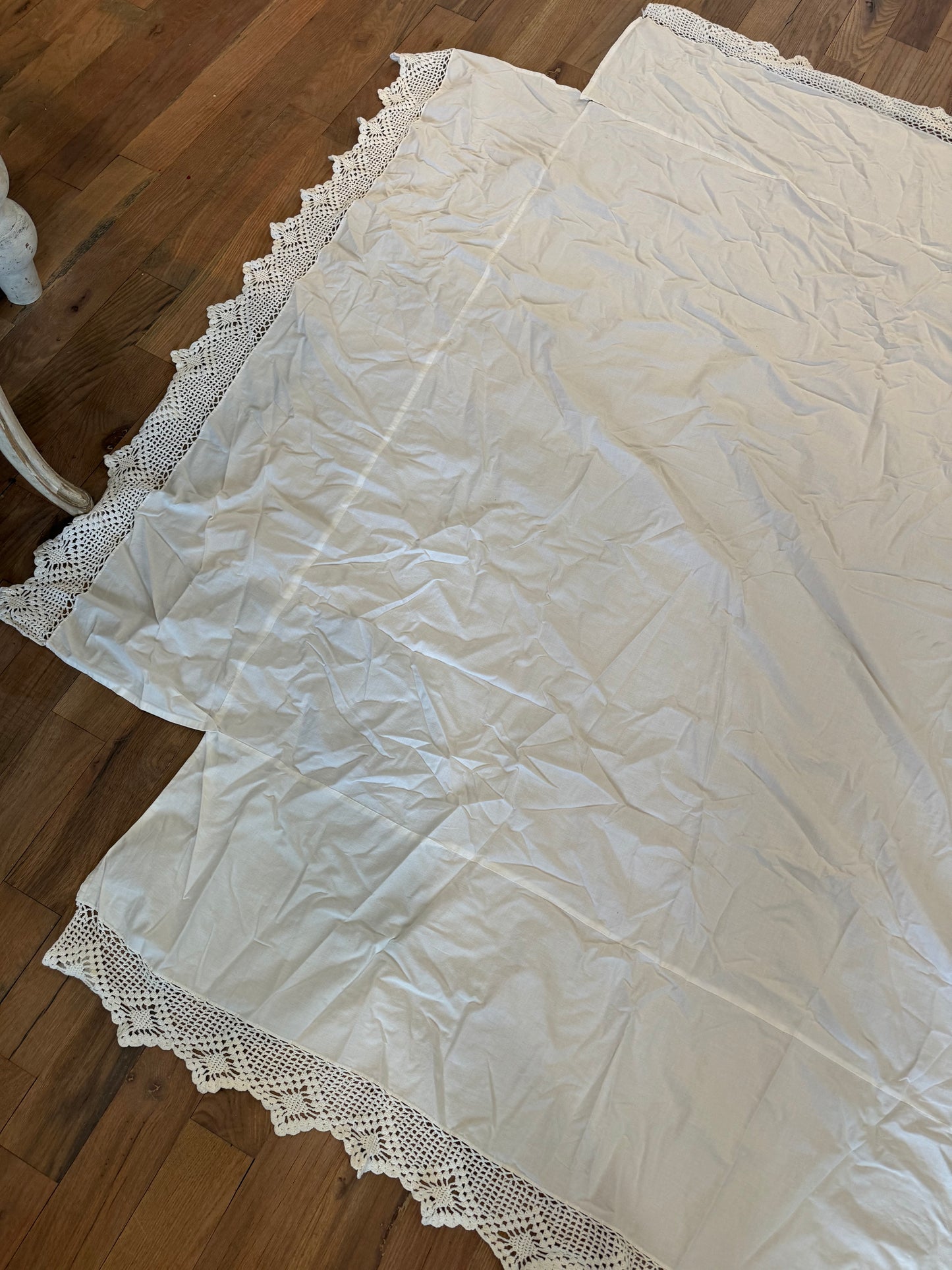 Vintage Twin Bed Skirt