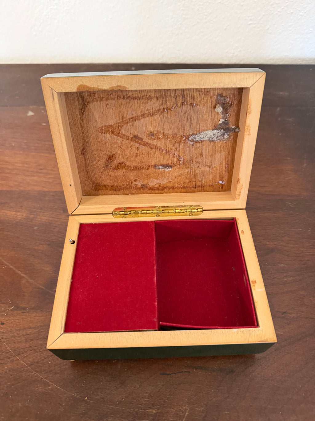 1991 Enesco Currier & Ives Musical Box