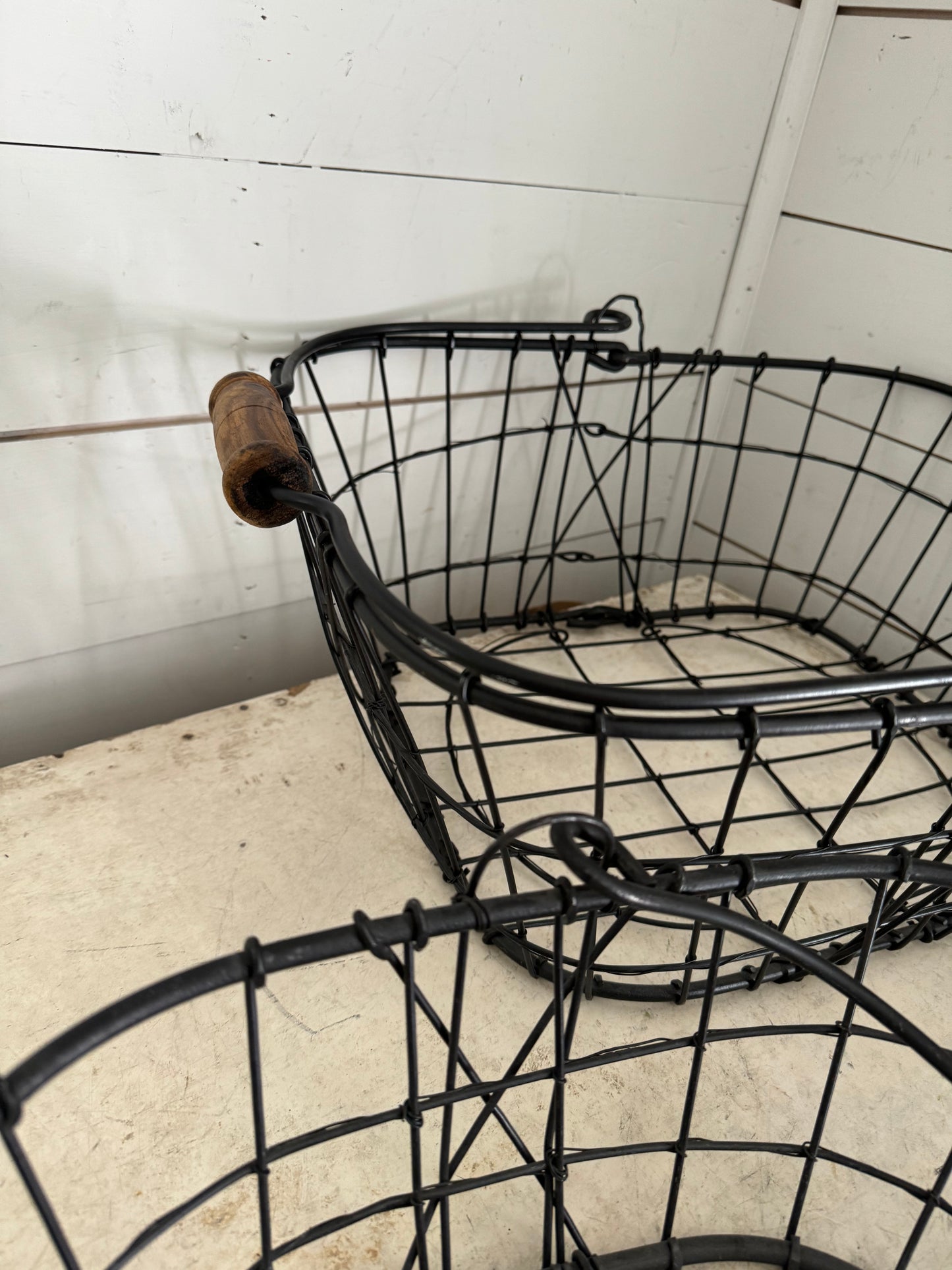 Metal Set of Baskets with wood handles