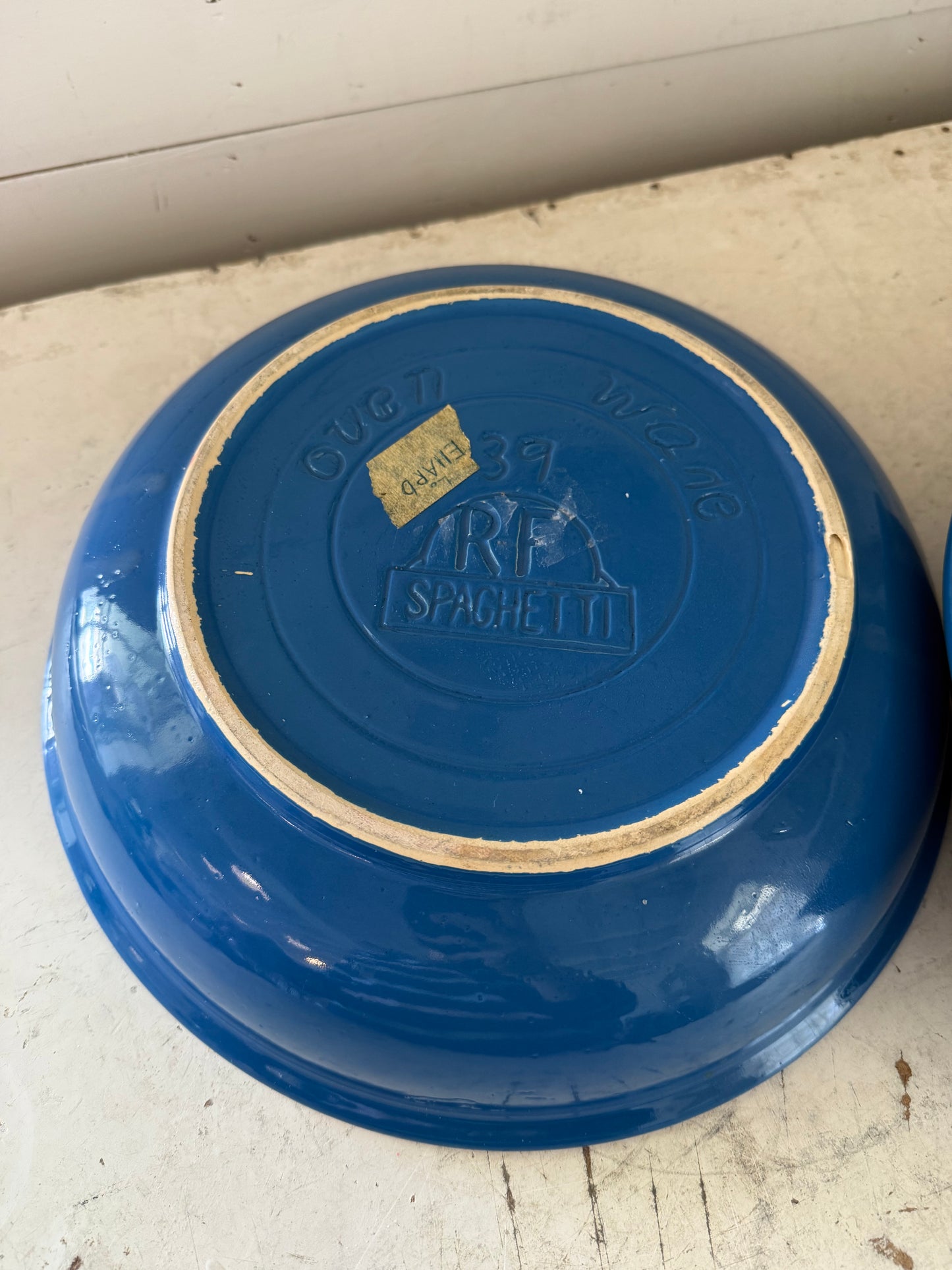 Watts Starflower Blue RF Spagatti Bowl - sold individually small flea bite chips