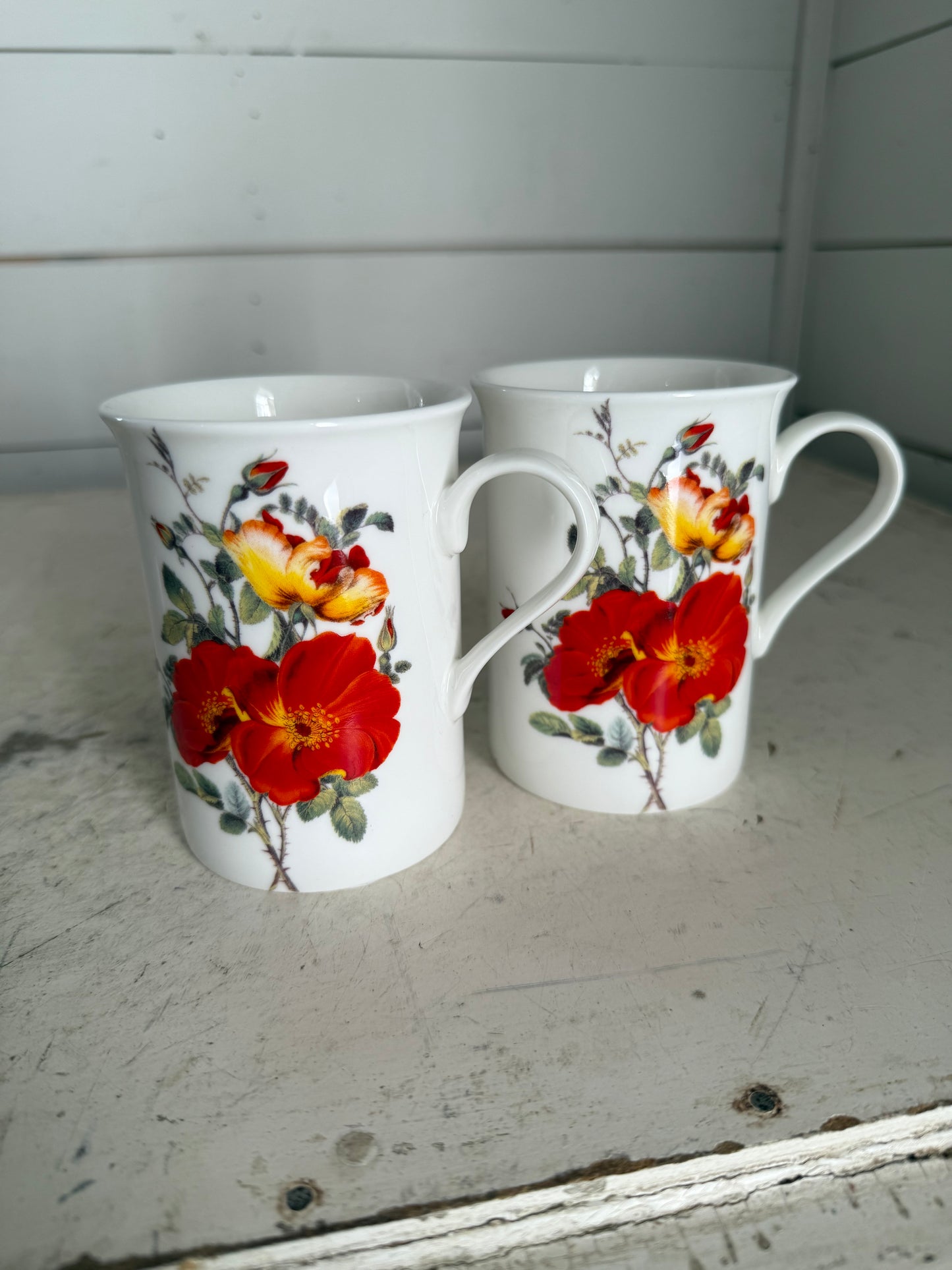 Stechcol Gracie Bone China By Coastline Imports Cylinder 4” Mug Cups, Floral Red Set of 2