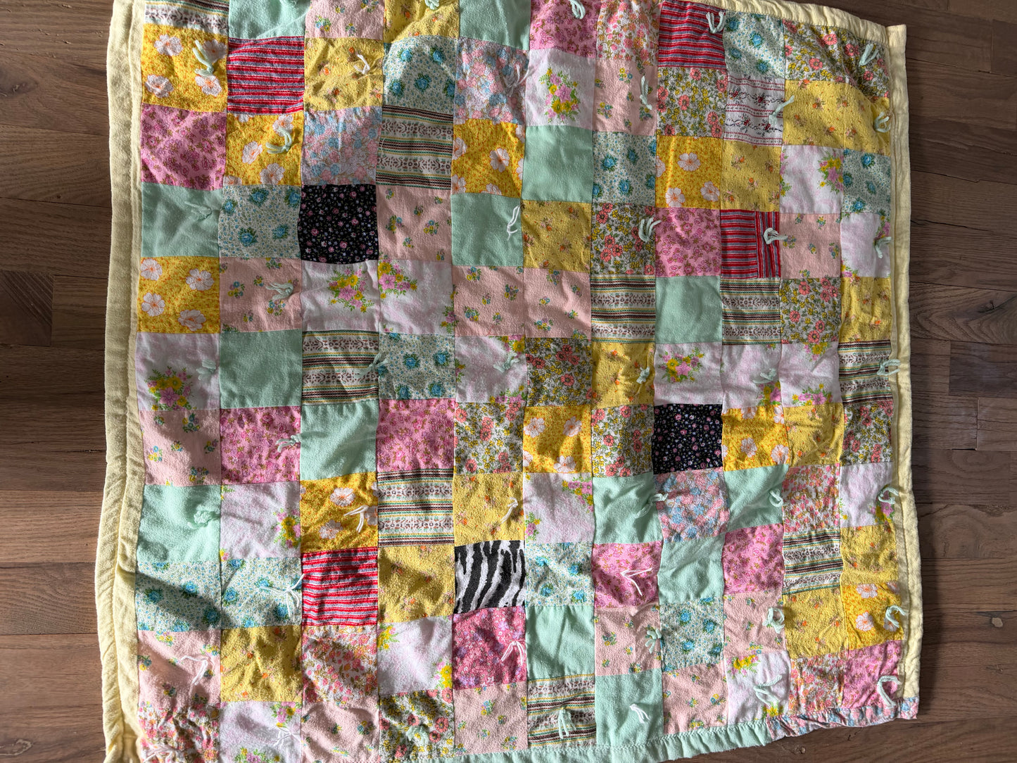 Pieced baby blanket crazy quilt