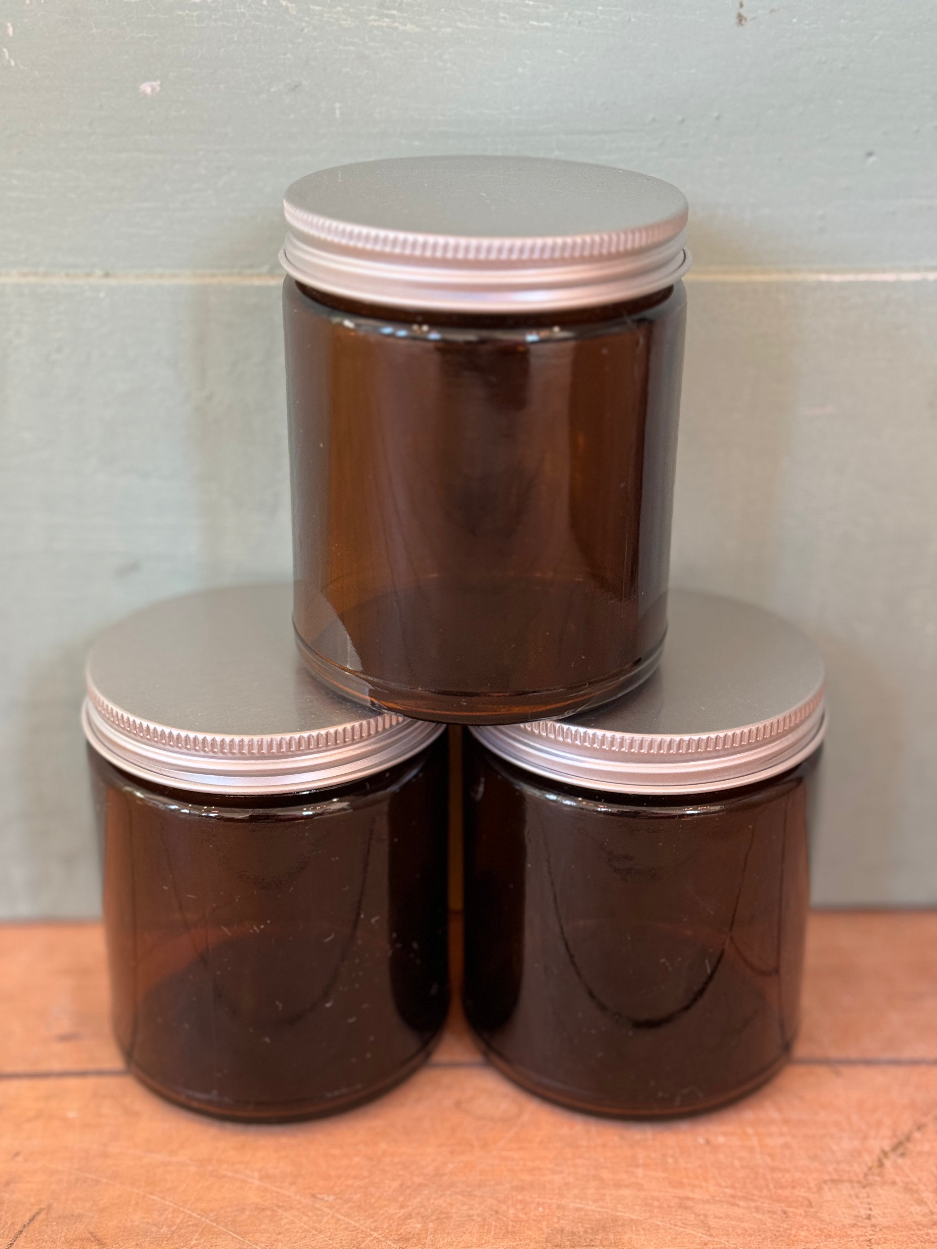 Amber jar with metal lid - sold individually