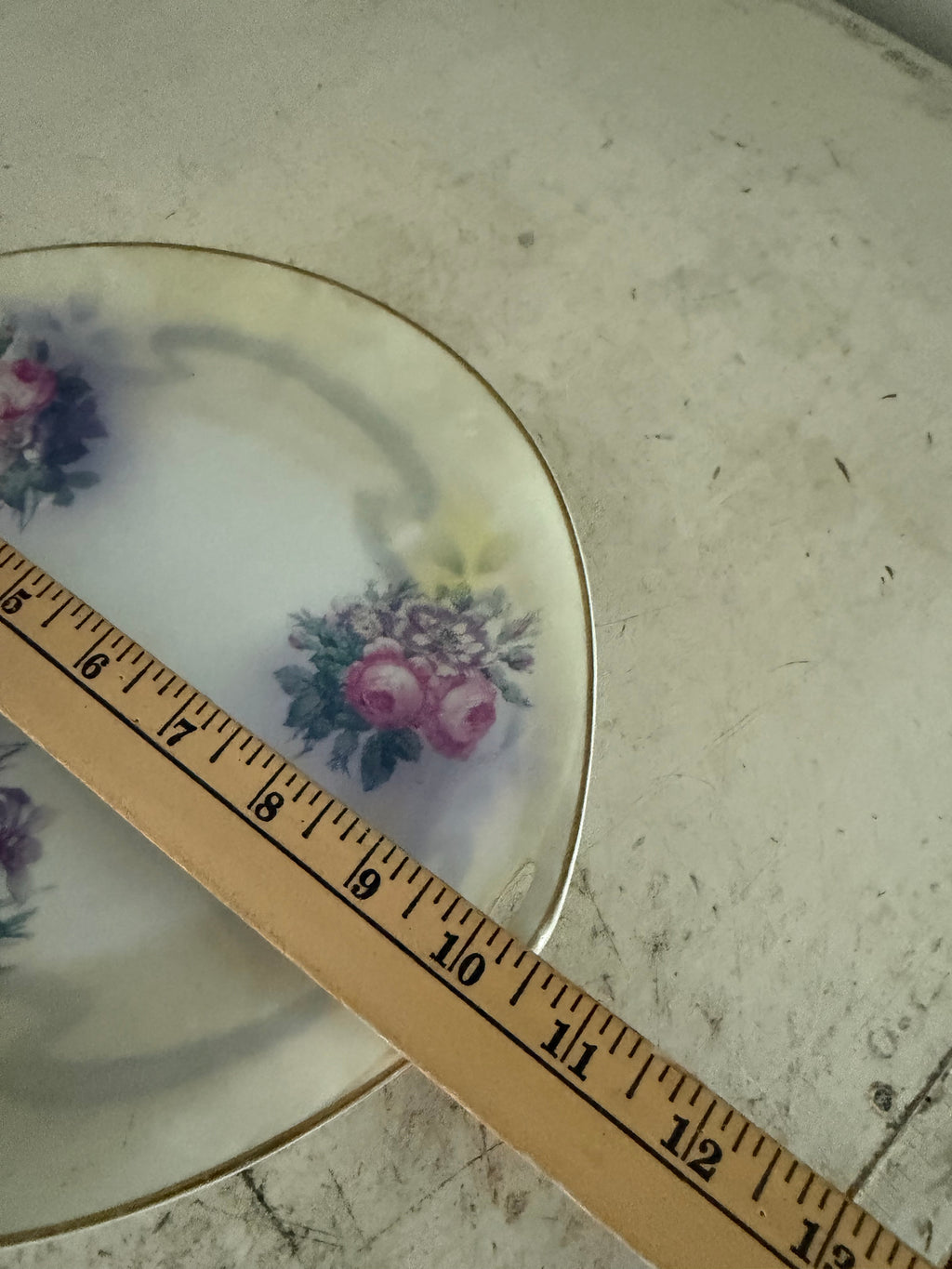 Vintage floral double handle plate