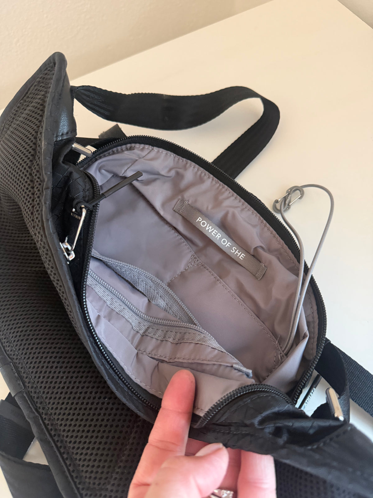 Athleta Excursion Large Waist Belt Bag Black Nylon Crossbody Sling Hip Pack