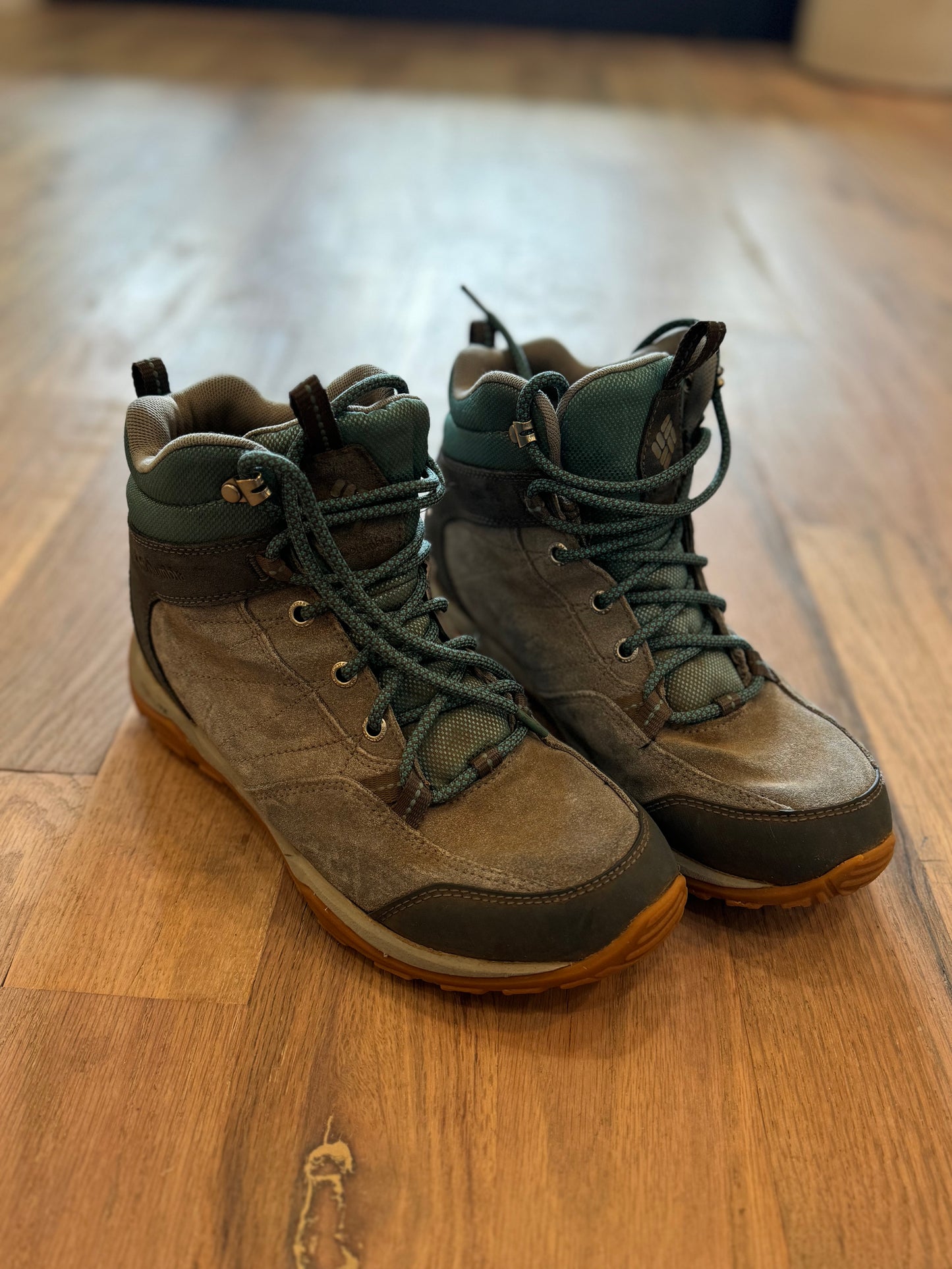 Columbia Size 8 Hiking Boots - ran through washer