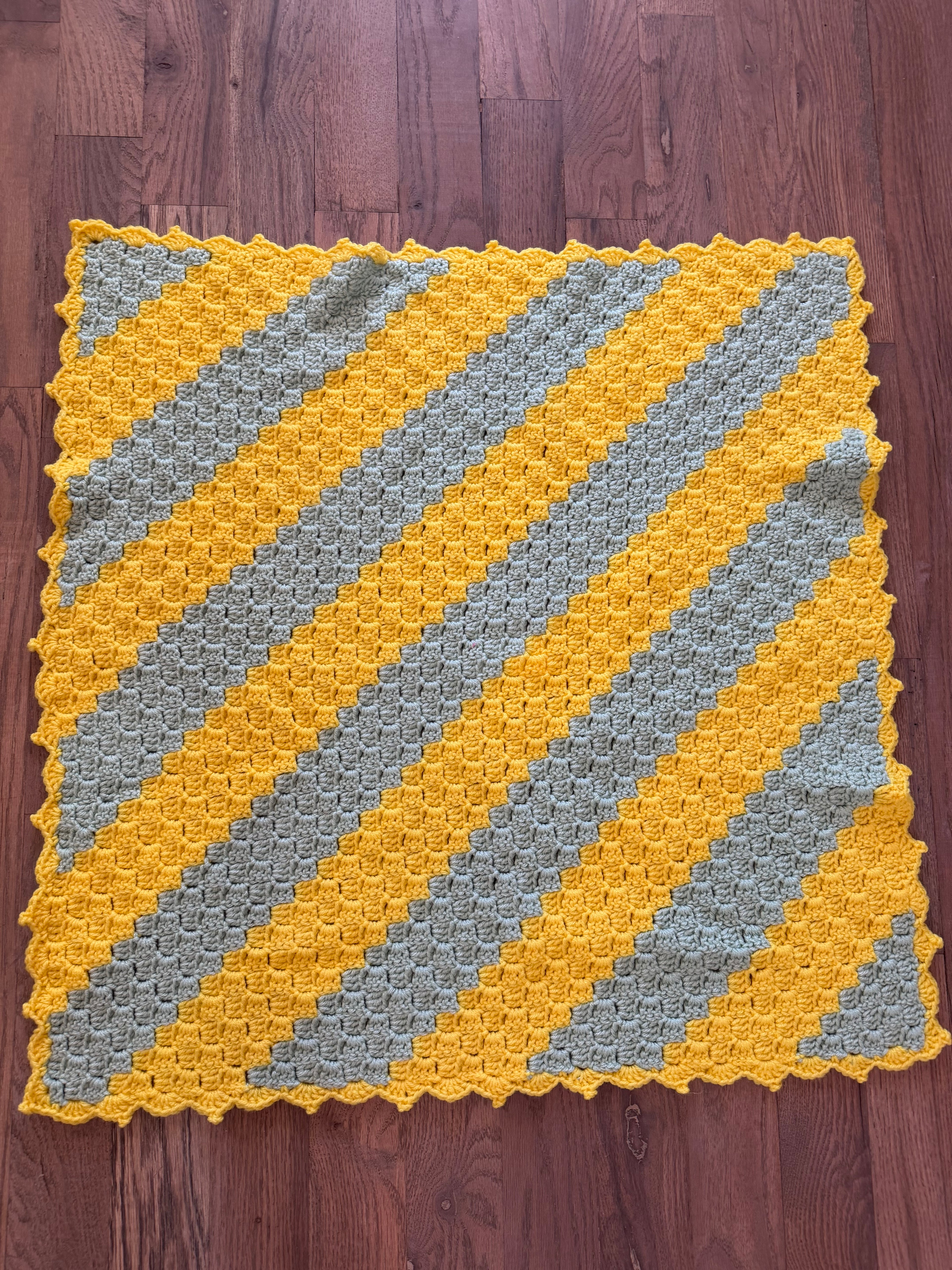 Yellow and green baby afghan