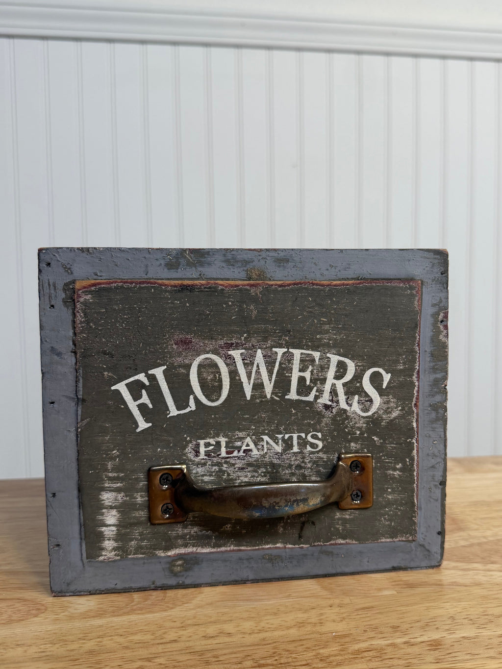 Wood Planter with Handle