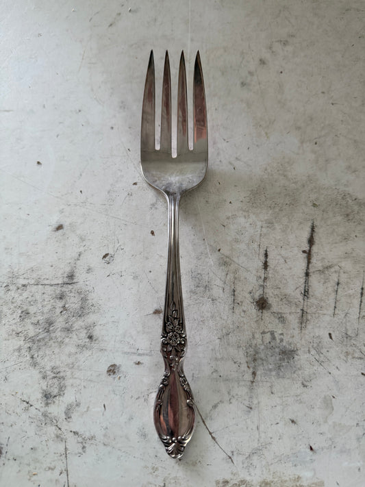 Rogers Brothers 1950’s Victorian Rose Serving Fork