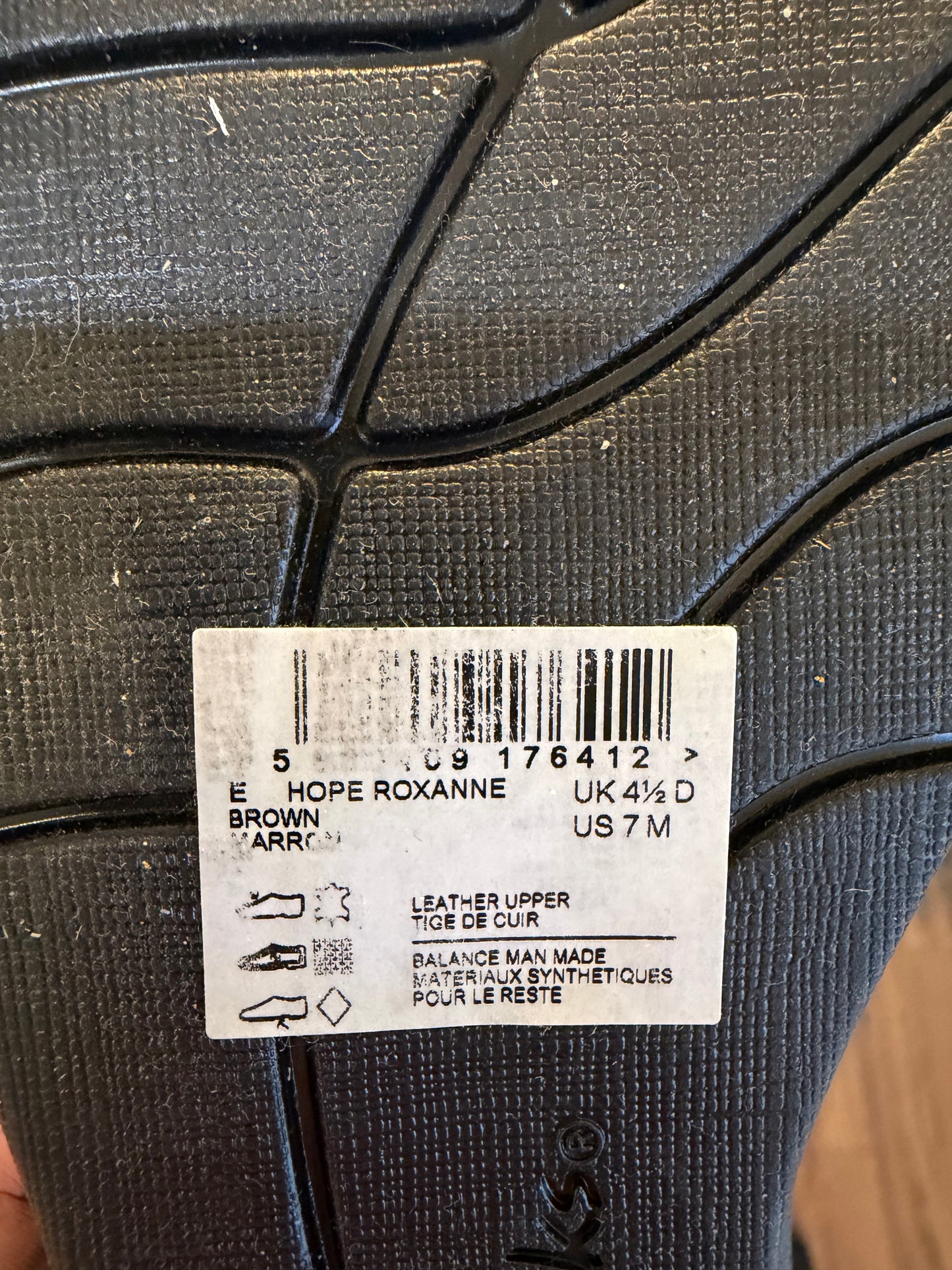 Clarks Hope Roxanne slip-on shoe in dark brown leather - Women’s Size 7 New in box