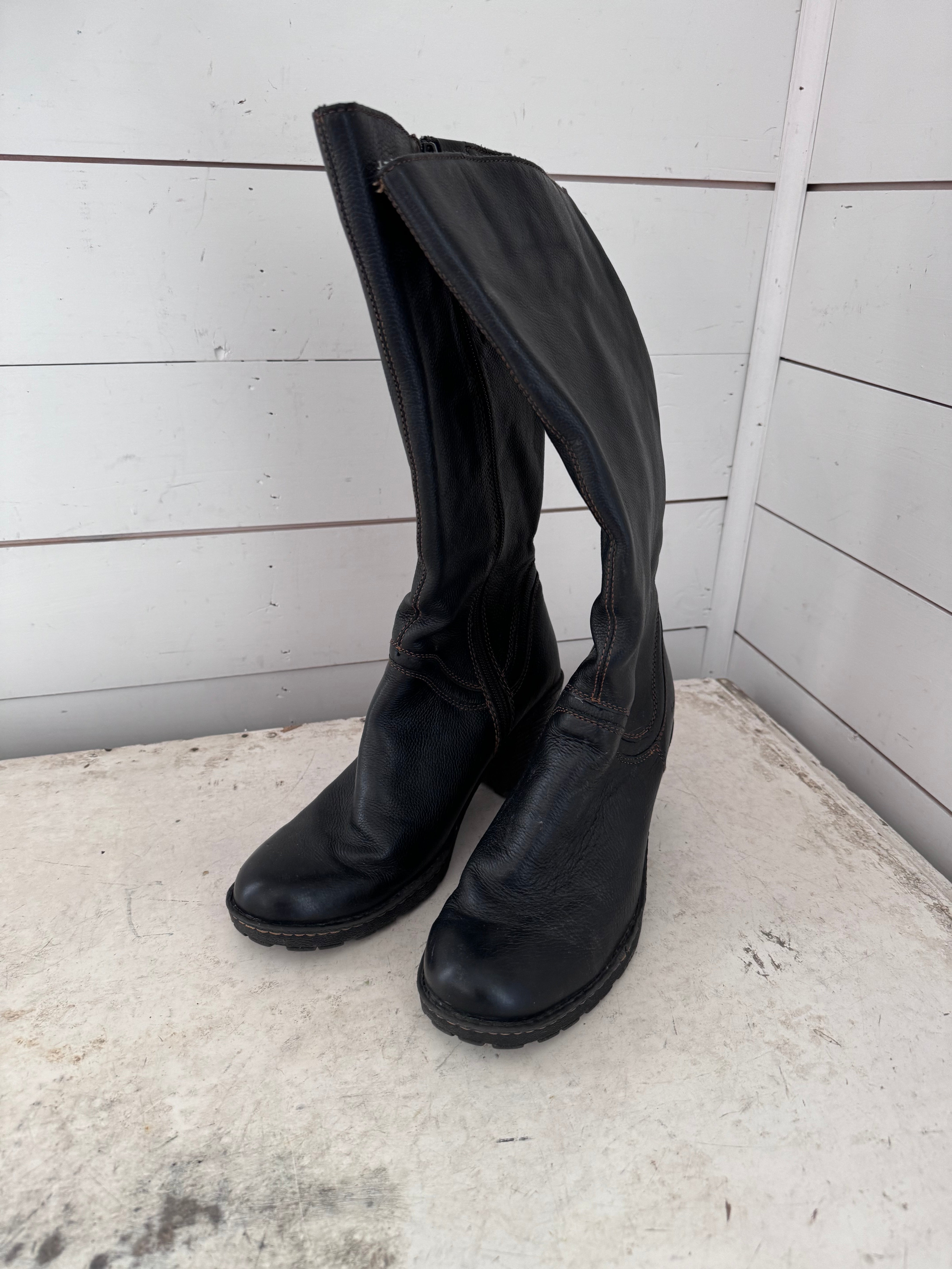 BOC Black Leather Knee High Boots Size 8.5