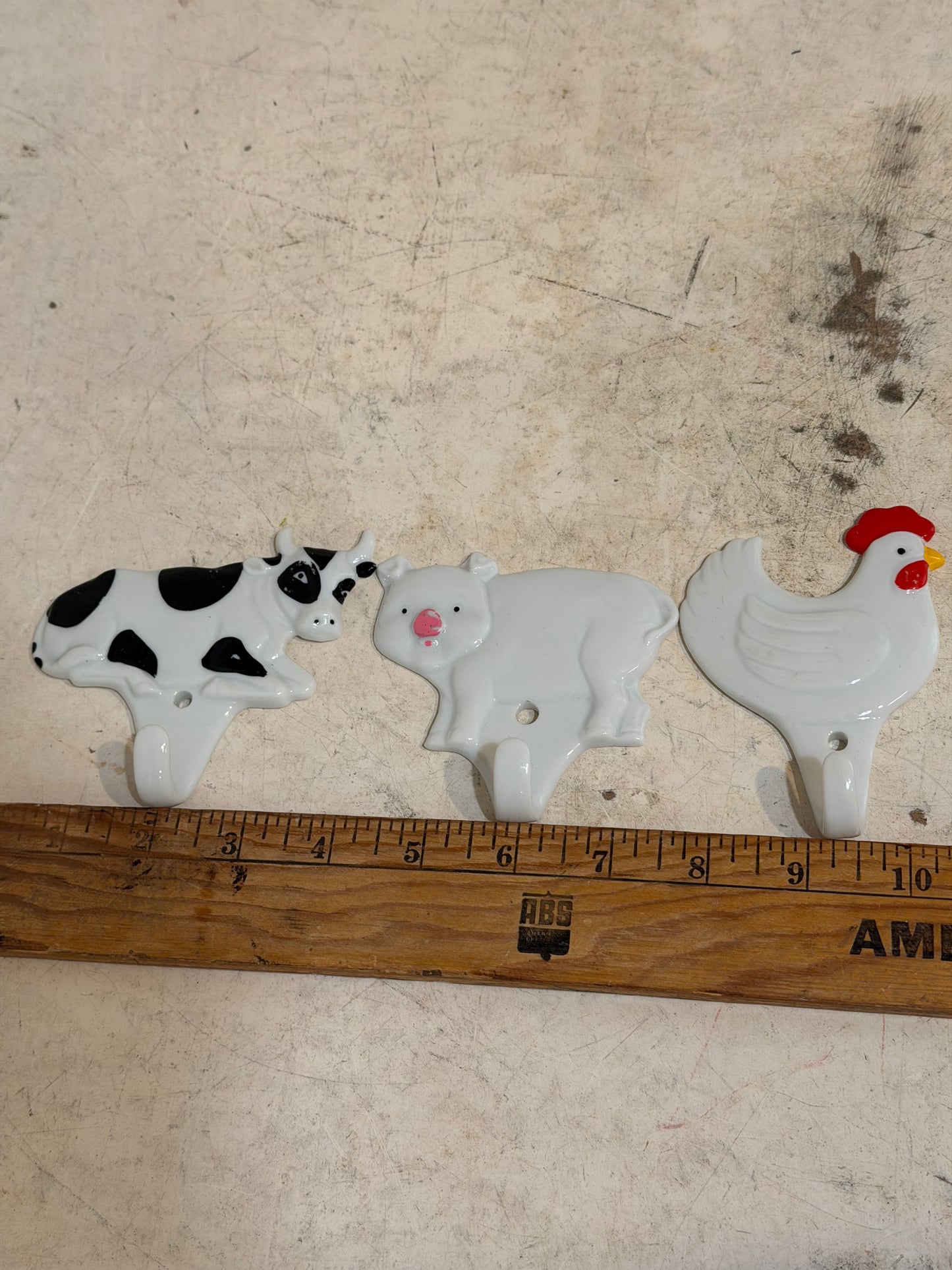 Vintage set Ceramic Farm Animal Wall Hooks -Pig, Cow, Chicken Japan