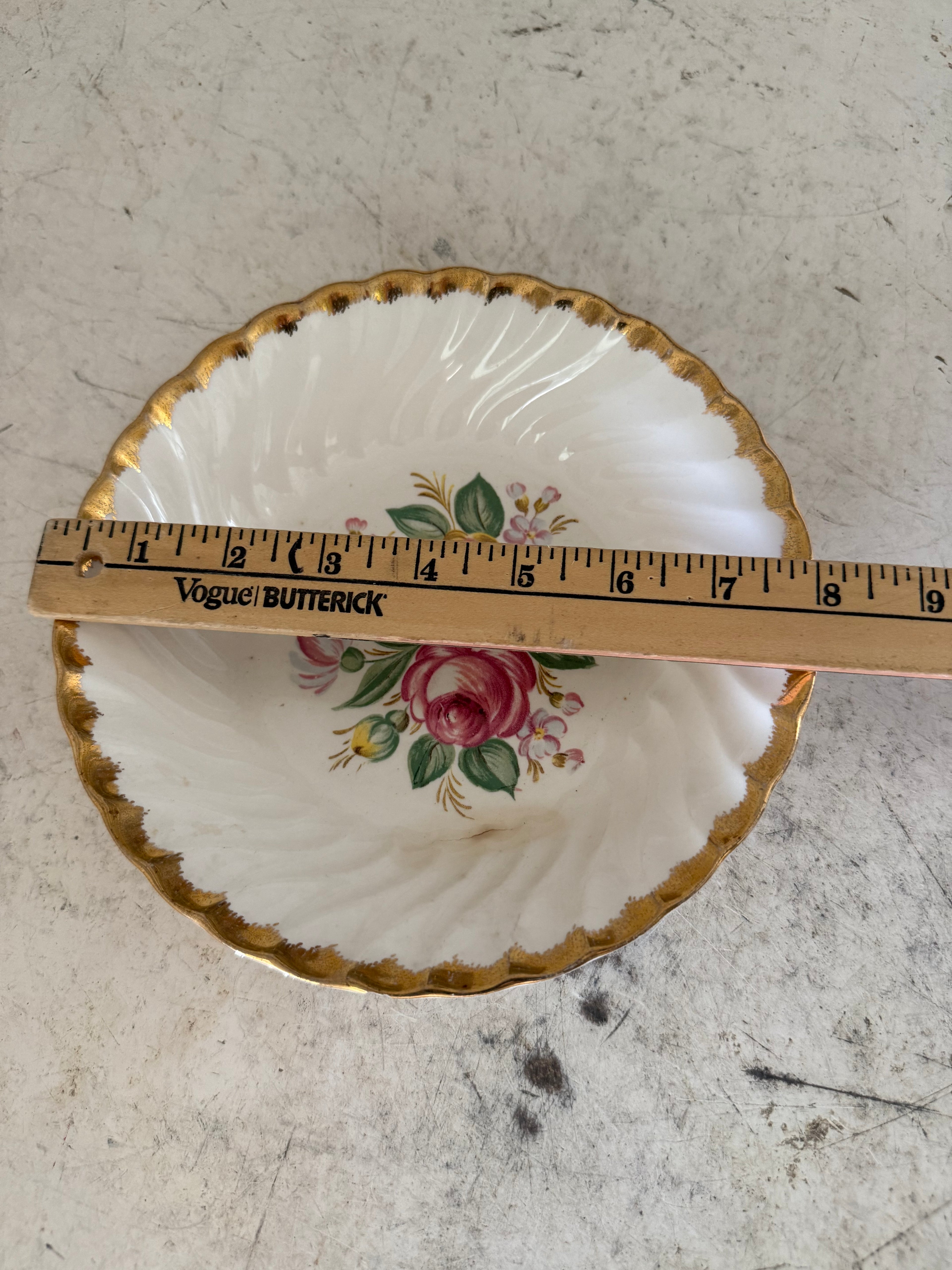 Vintage Royal China Rose Bowl sold individually